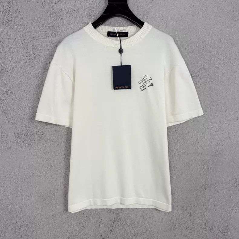 Louis Vuitton Louis Vuitton White pin knit short sleeves Size US M / EU 48-50 / 2 - 1 Thumbnail