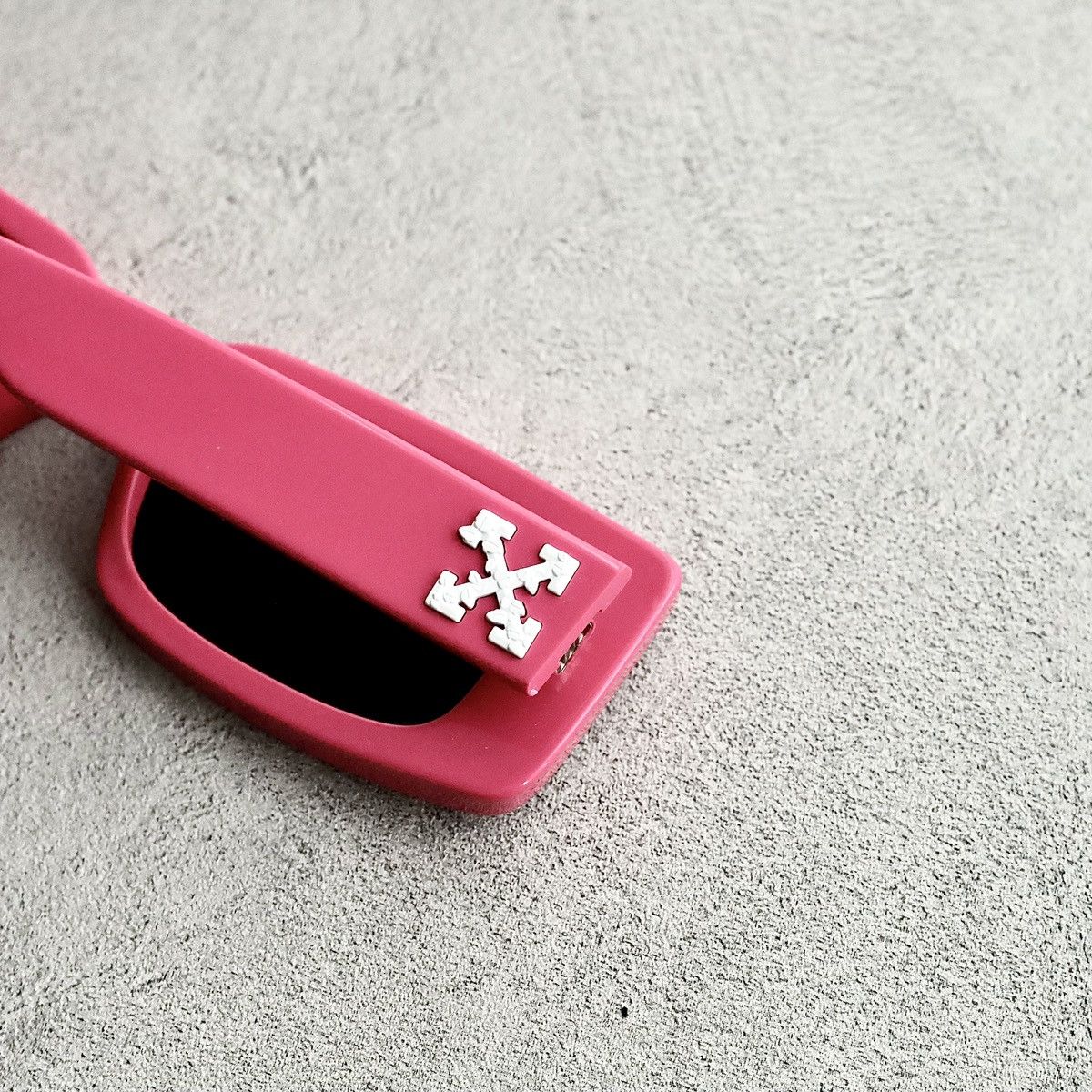 Off-White OFF WHITE ARTHUR SUNGLASSES Size ONE SIZE - 6 Thumbnail