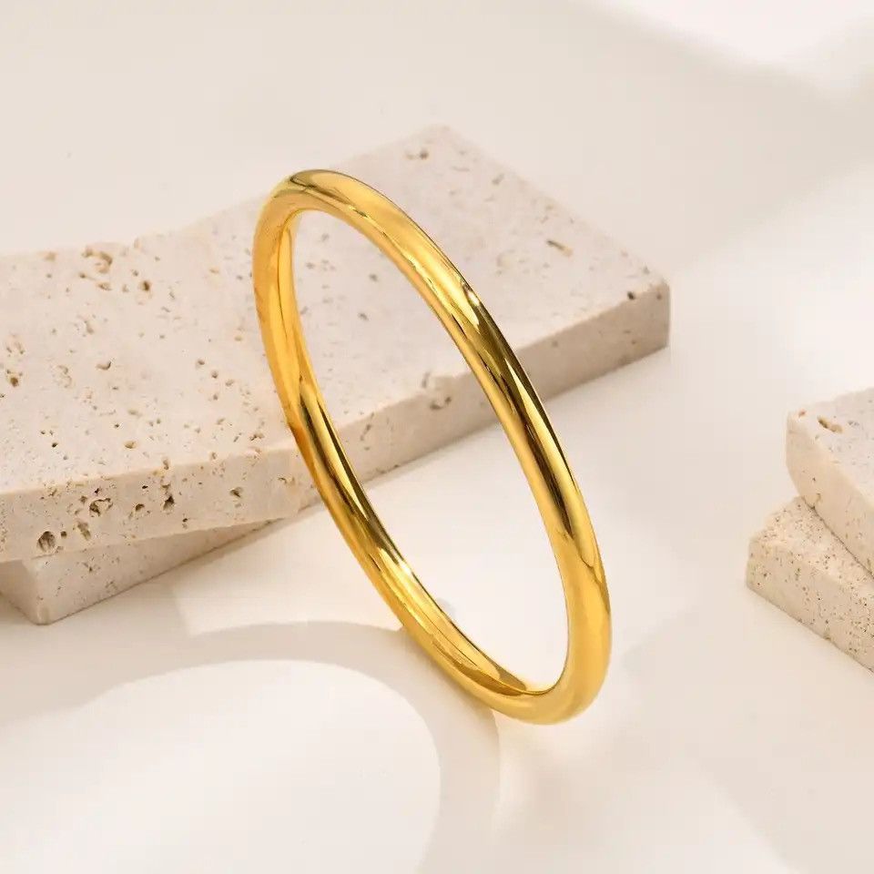 Other 5mm Bold Gold Color Metal Cuff Bracelet Size ONE SIZE - 1 Thumbnail