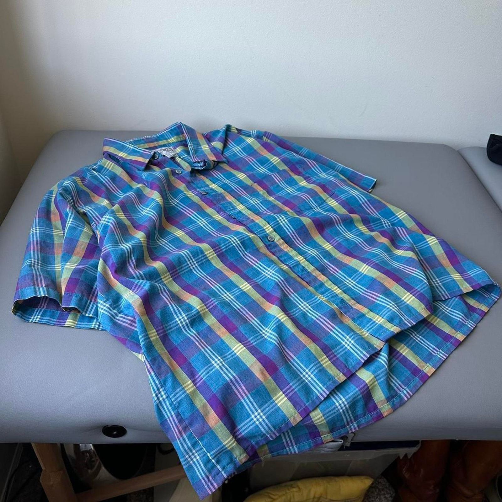 Vintage Beautiful Vintage 80s White Plaid ButtonUp ShortSleeve Shirt Size US L / EU 52-54 / 3 - 3 Thumbnail