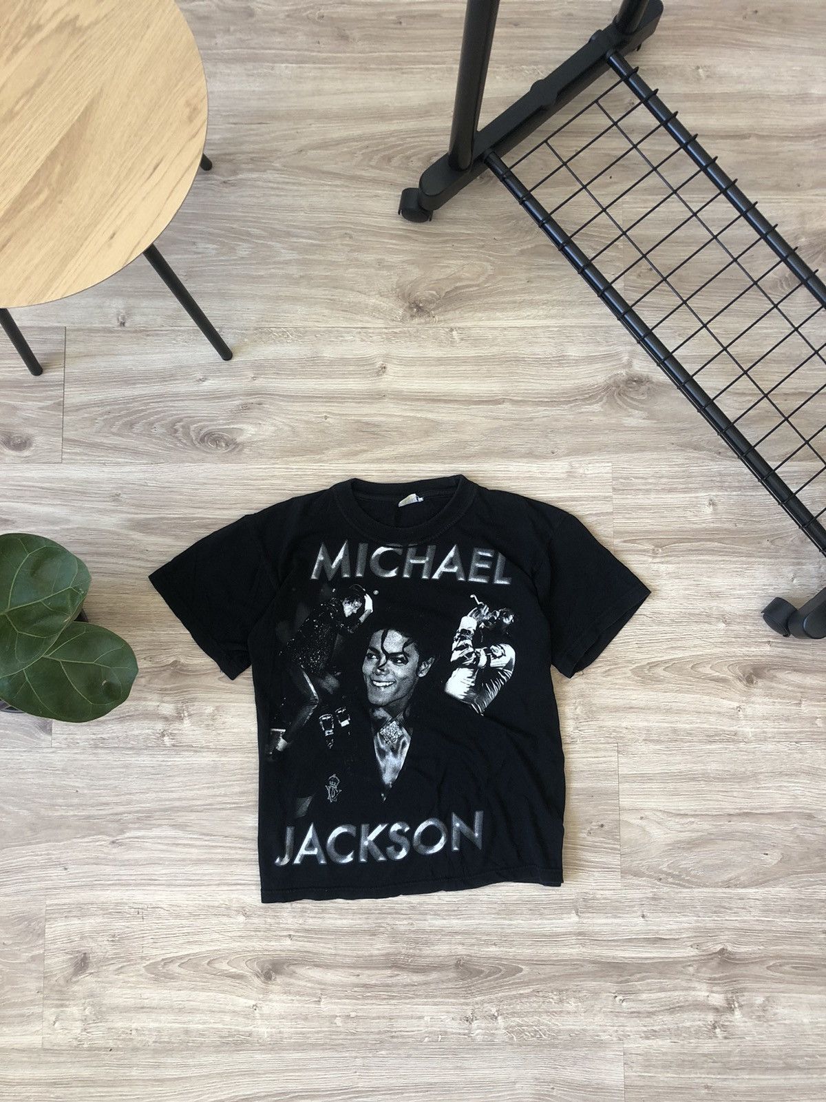 Band Tees Vintage Michael Jackson Memorial T Shirt Size US S / EU 44-46 / 1 - 1 Thumbnail