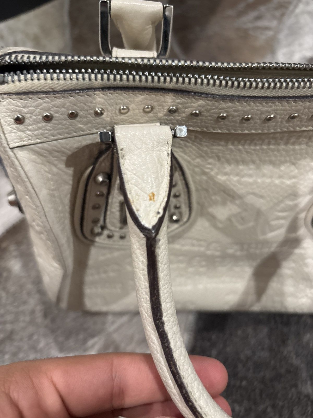 Versace RARE*** Vintage Versace Mini Bag with Embossed Leather Size ONE SIZE - 7 Thumbnail