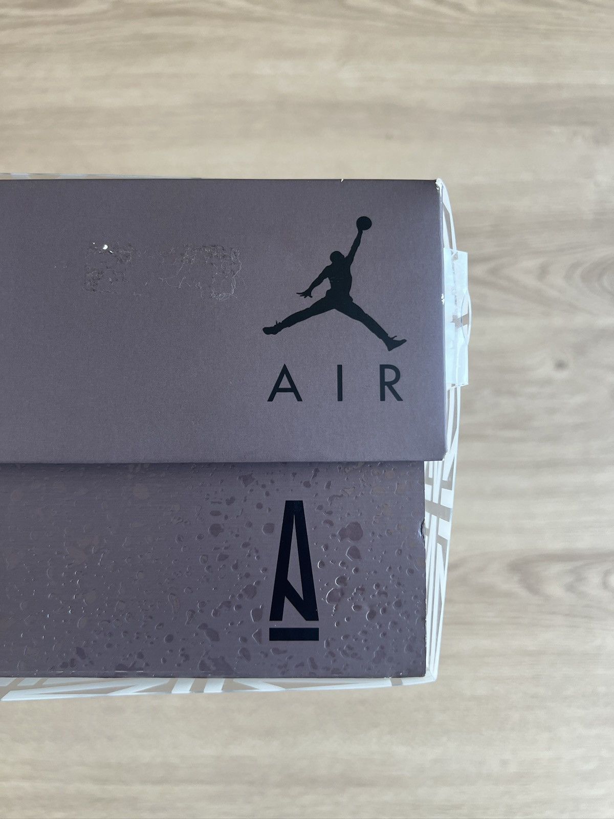 A Ma Maniere × Nike Jordan 4 A Ma Maniere "Violet Ore" - Size 10 Size US 10 / EU 43 - 23 Thumbnail