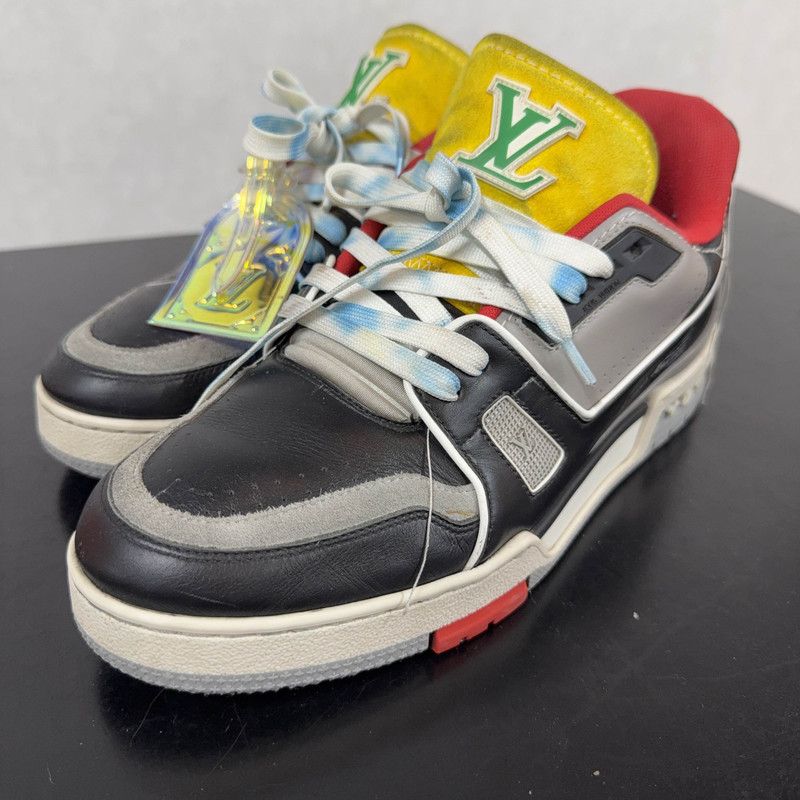Louis Vuitton Louis Vuitton Trainer Low Top Sneakers in Black 0079 Size US 12 / IT 42 - 1 Thumbnail
