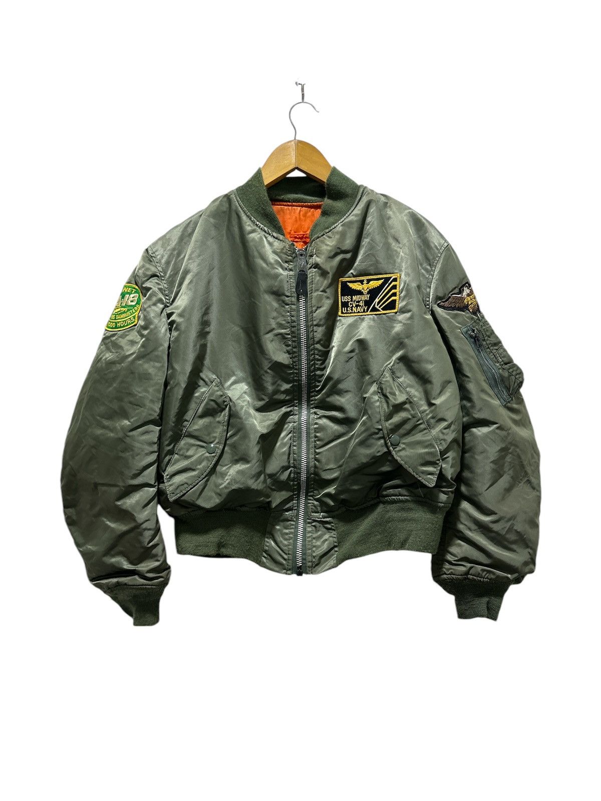 Alpha Industries × Vintage Vintage Alpha Industries MA-1 Flight Jacket USS Midway CV-41 Size US L / EU 52-54 / 3 - 2 Thumbnail