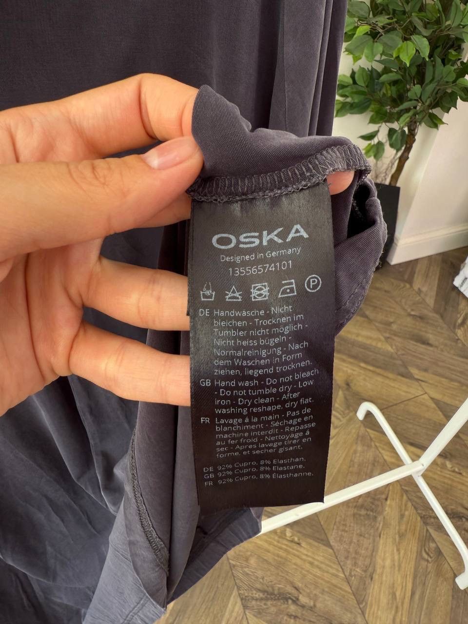 OSKA Vintage OSKA Women’s Faded Midi Dress Parachute Hem Size S / US 4 / IT 40 - 4 Thumbnail