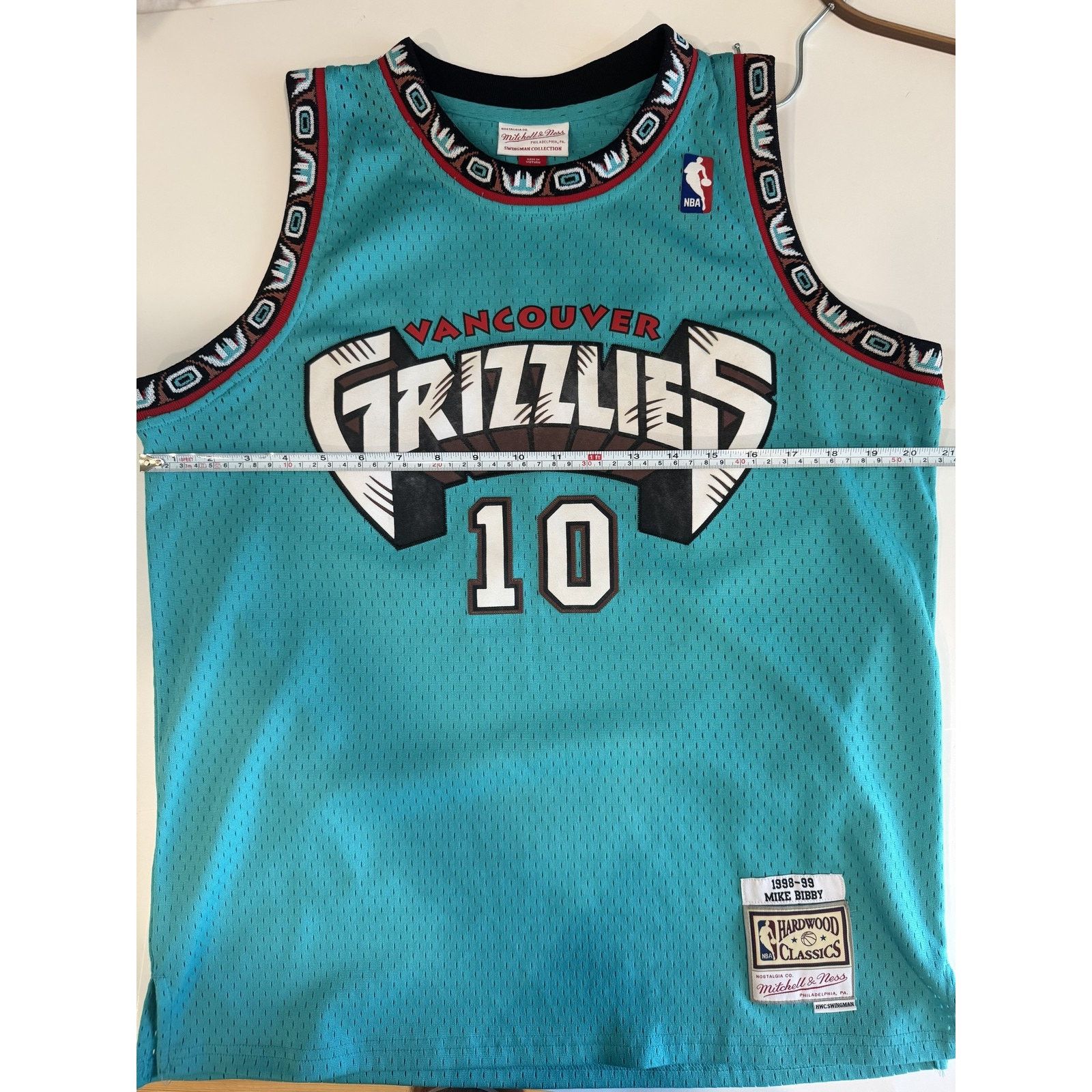 Mitchell & Ness Vintage Vancouver Grizzlies Jersey XL NBA Mike Bibby 90s Size US XL / EU 56 / 4 - 8 Thumbnail