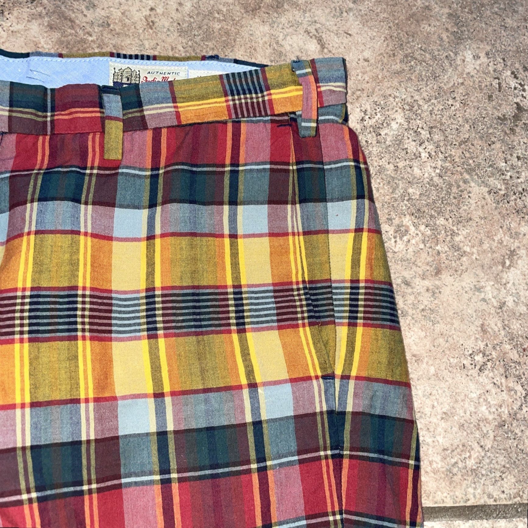 Ralph Lauren RALPH LAUREN India Madras plaid shorts mens size 34 Bermuda Multicolor Regular 34 Men Plaid Pre-owned Size US 34 / EU 50 - 2 Thumbnail