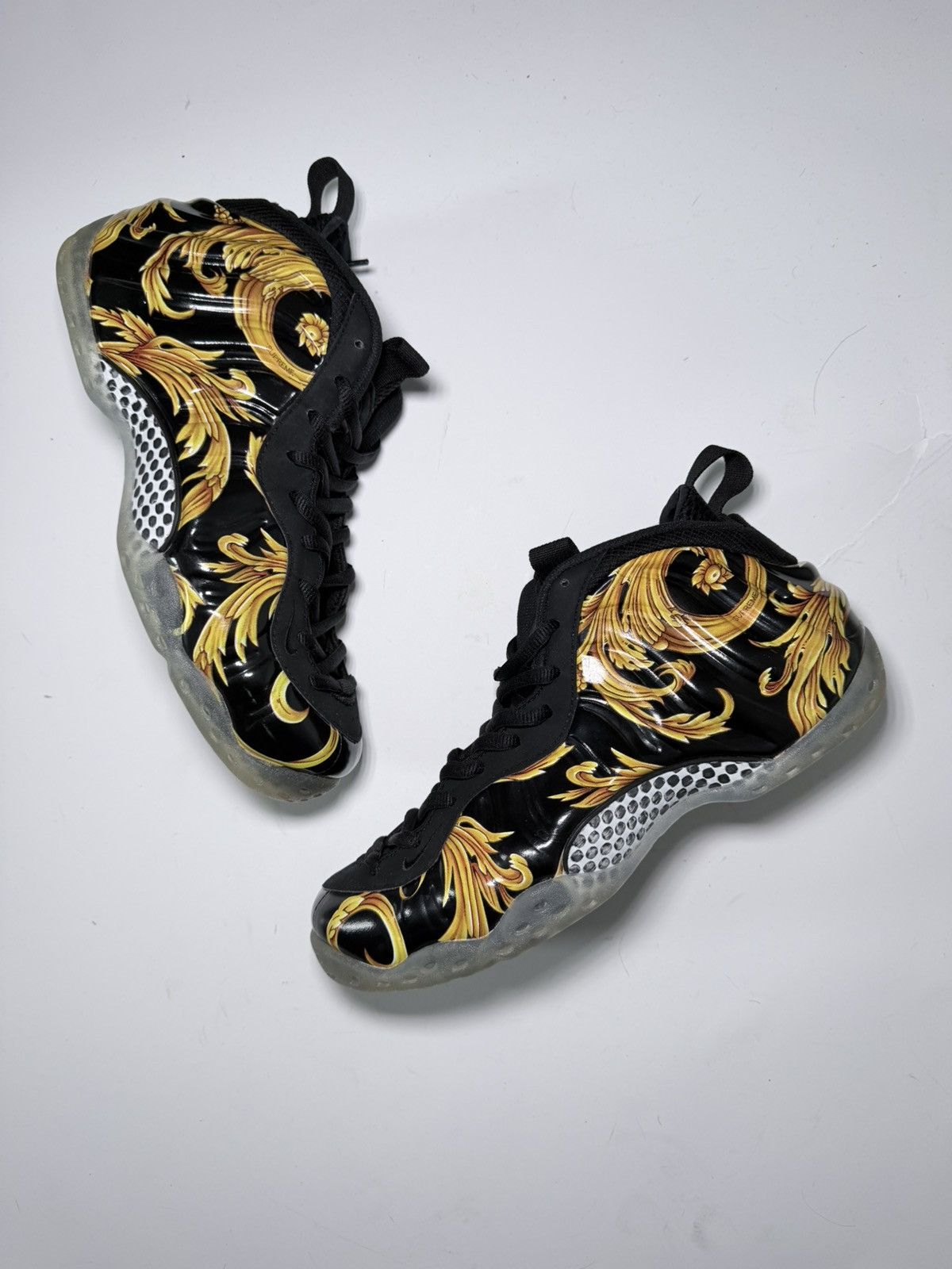 Nike × Supreme Supreme x Nike Air Foamposite One SP Black 652792 001 Size US 8.5 / EU 41-42 - 1 Thumbnail