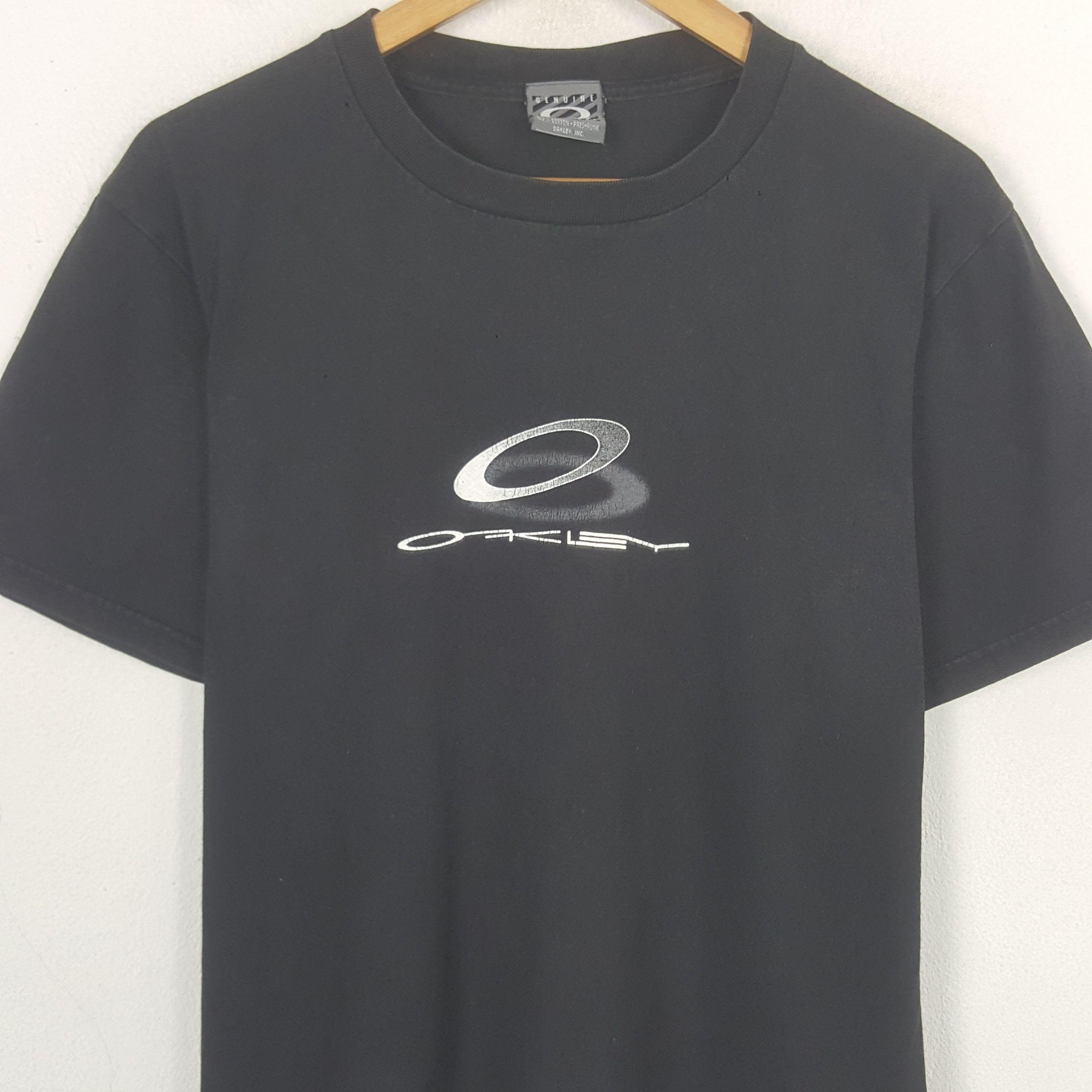 Oakley Vintage Oakley American Style Logo T-shirt RR19 Size US L / EU 52-54 / 3 - 2 Thumbnail