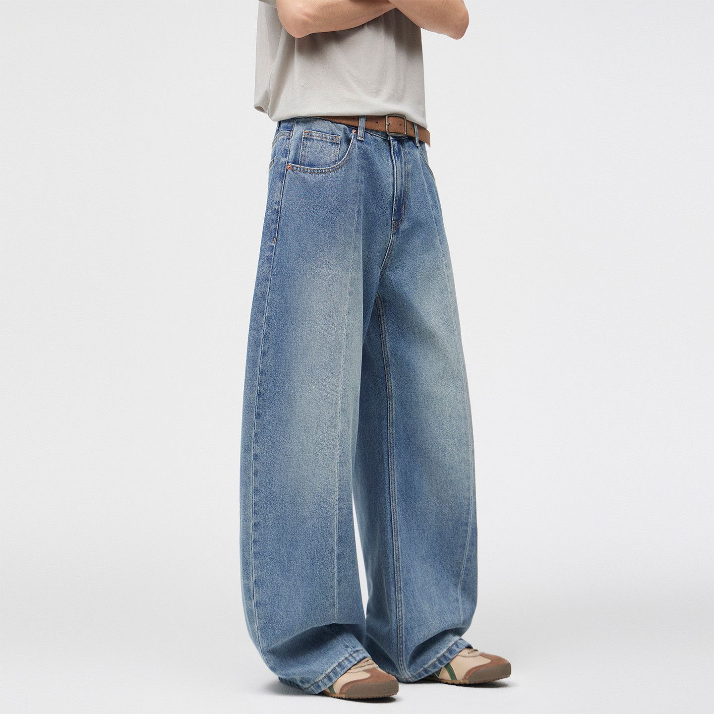 Jean Men's American Washed Blue Loose Casual Curved-Leg Jeans Size US 32 / EU 48 - 2 Thumbnail