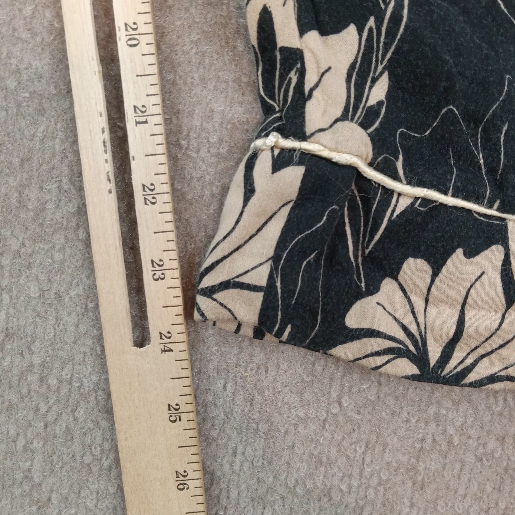 O'Neill O'Neill Women's Beach Pants Small Black Beige Floral Wide Leg Stretchy Size 28" / US 6 / IT 42 - 3 Thumbnail