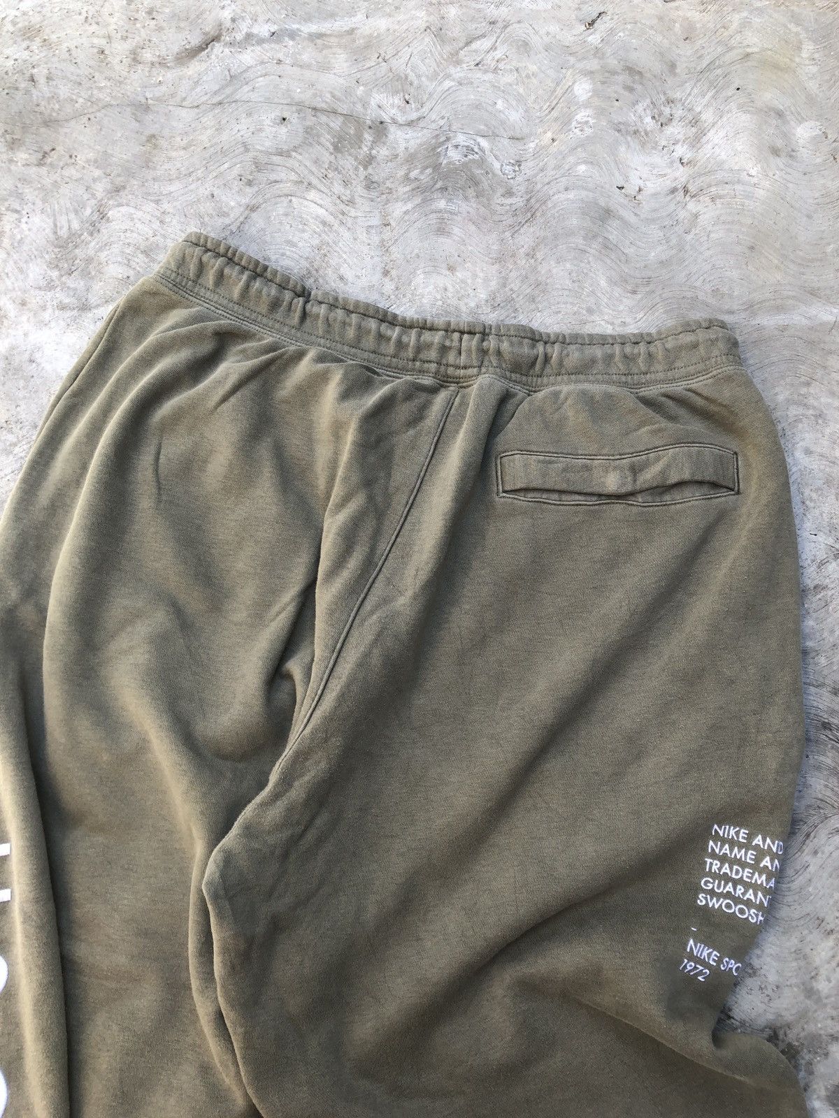 Nike Nike Sweatpants Size US 34 / EU 50 - 4 Thumbnail