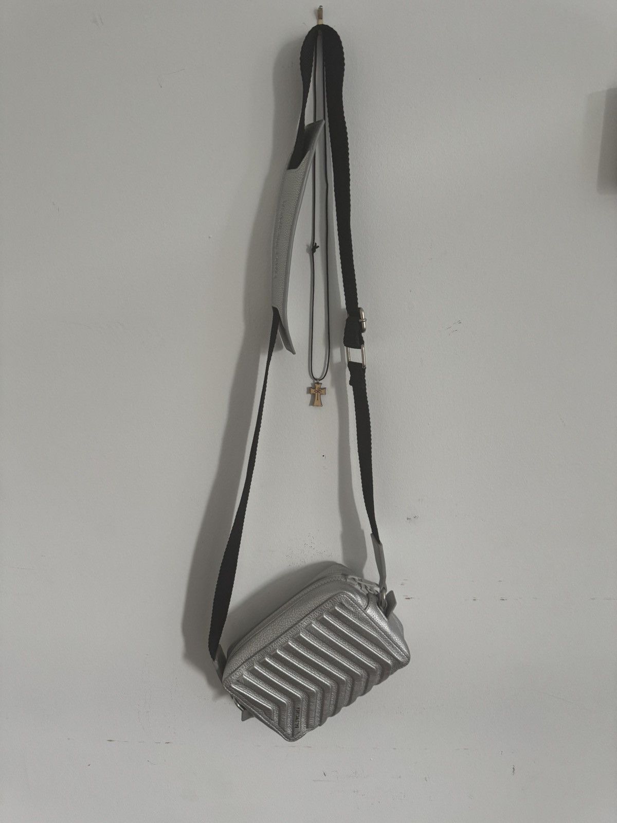 Balenciaga Balenciaga Metallic Silver shoulder bag Size ONE SIZE - 1 Thumbnail