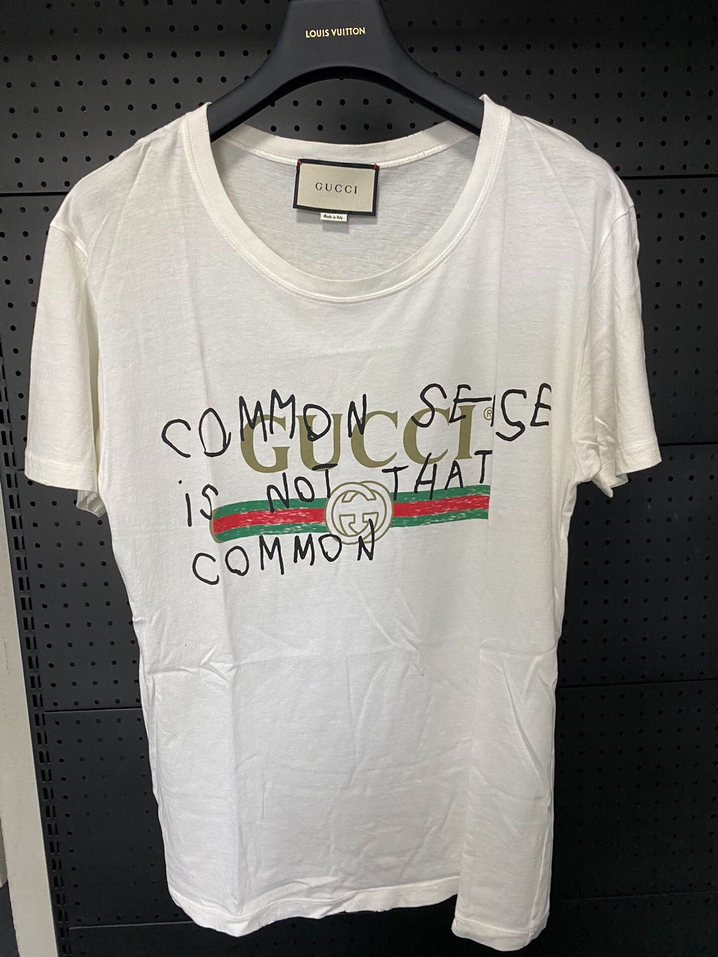 Gucci Gucci Graffiti Short Sleeve T-Shirt Size XS / US 0-2 / IT 36-38 - 1 Thumbnail