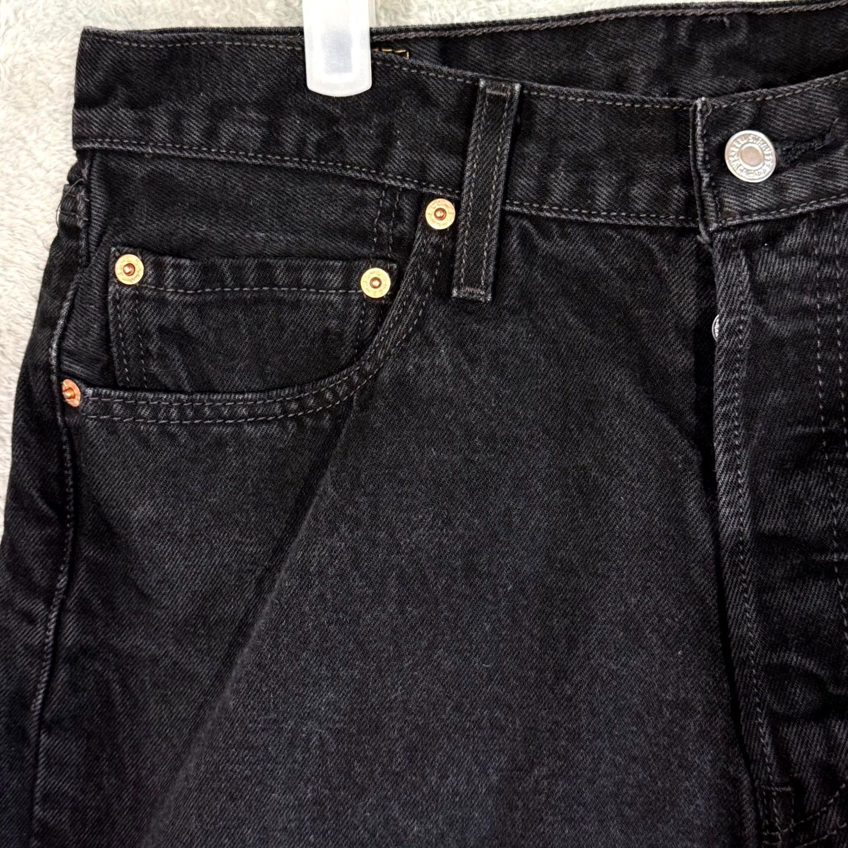 Levi's Levi’s 501 Jeans 38x32 Black Denim Button Fly Straight Leg Men’s Size US 38 / EU 54 - 3 Thumbnail