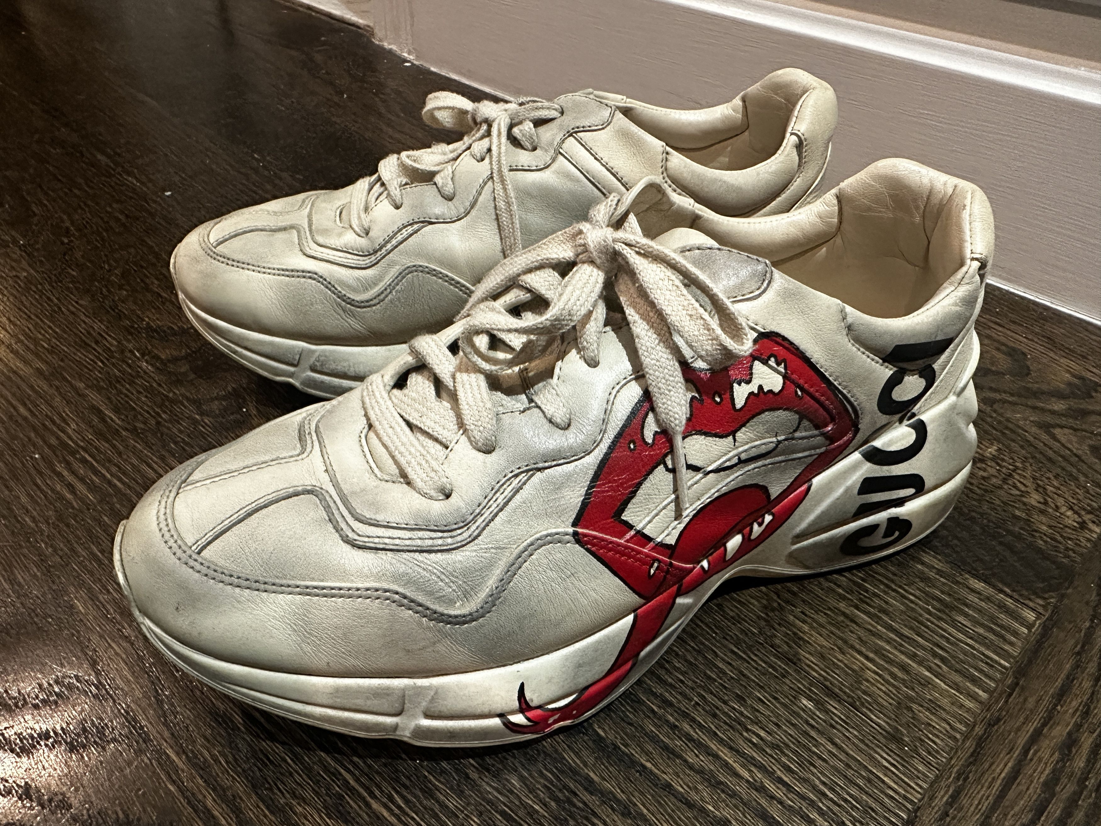 rhyton gucci mouth leather sneakers