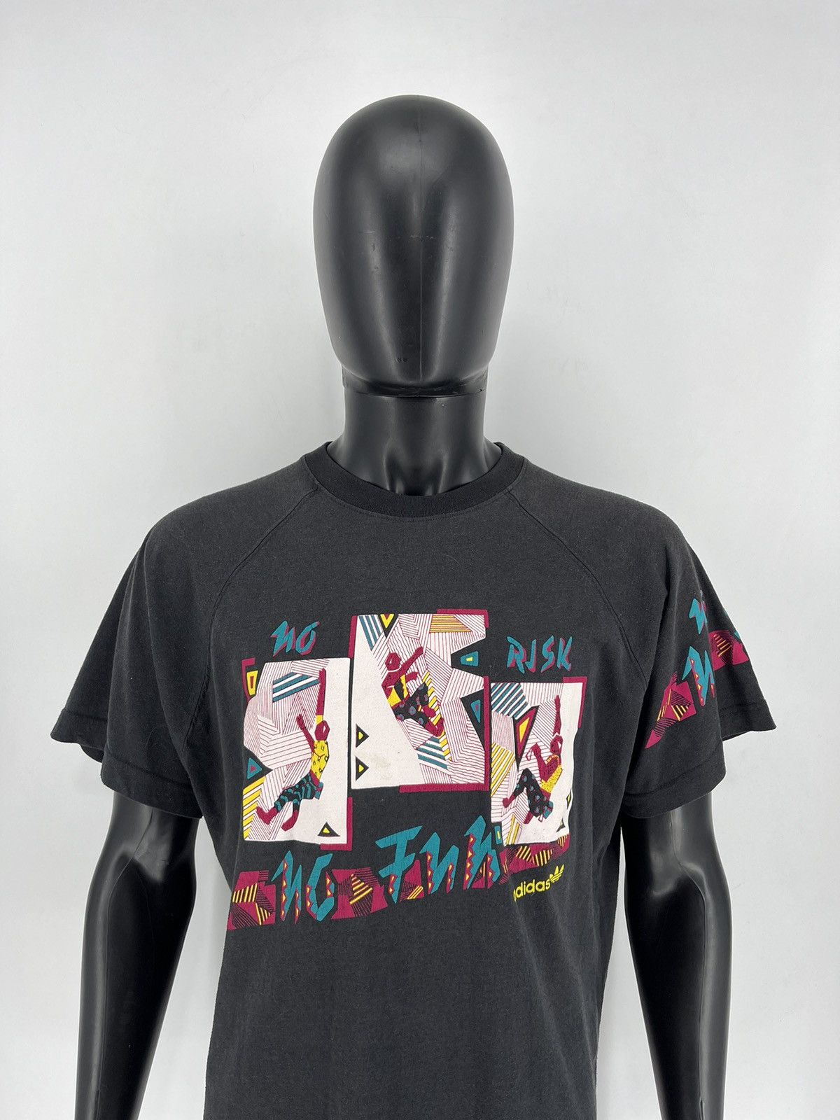 Adidas × Vintage Adidas Vintage Originals No risk No Fun 90's Tee T-shirt Size US M / EU 48-50 / 2 - 1 Thumbnail