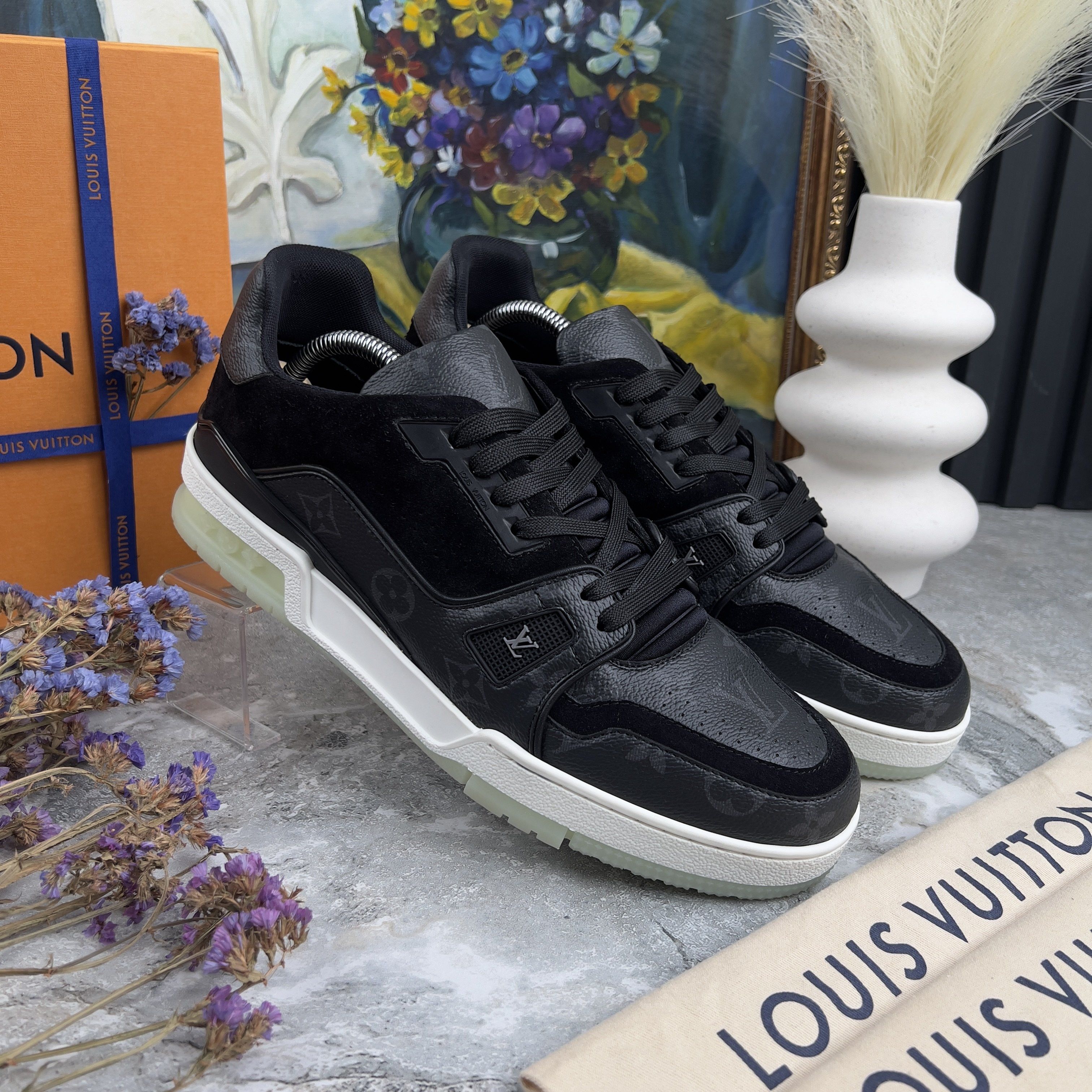 Louis Vuitton LV Trainer Sneakers Monogram Eclipse Black Suede Size US 9 / EU 42 - 1 Thumbnail