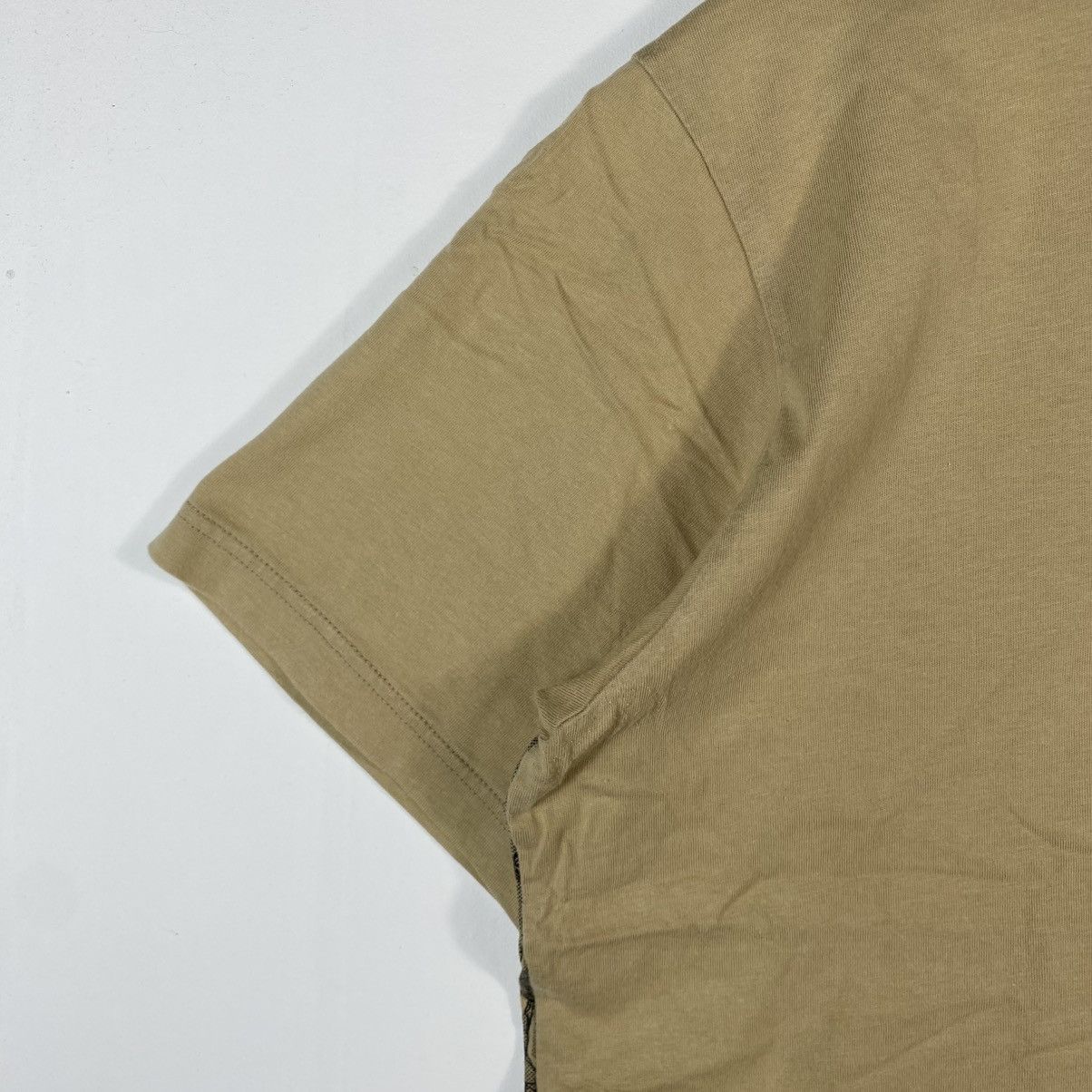 Anime Japanese Anime ATTACK ON TITAN Graphic Tee Shirt Size US XL / EU 56 / 4 - 4 Thumbnail