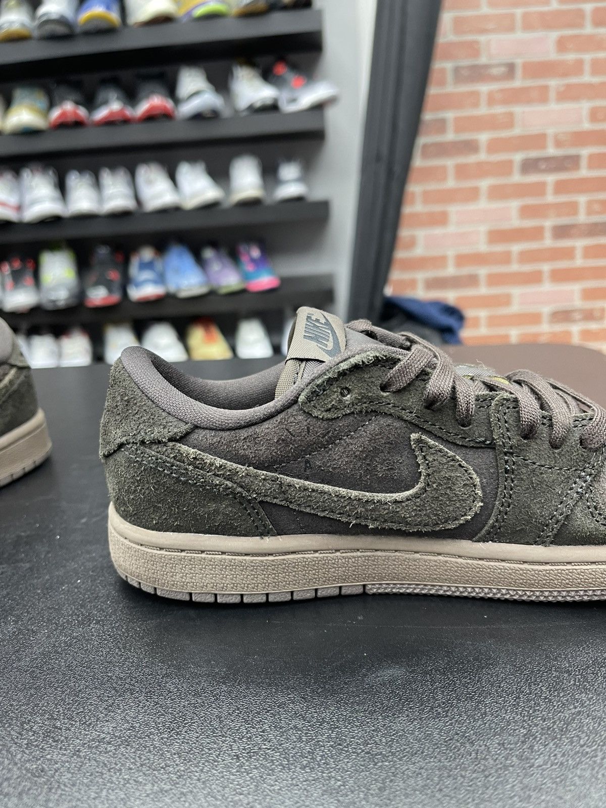 Jordan Brand Size 1.5y - Jordan 1 Velvet Brown Size US 5 / EU 37 - 7 Thumbnail