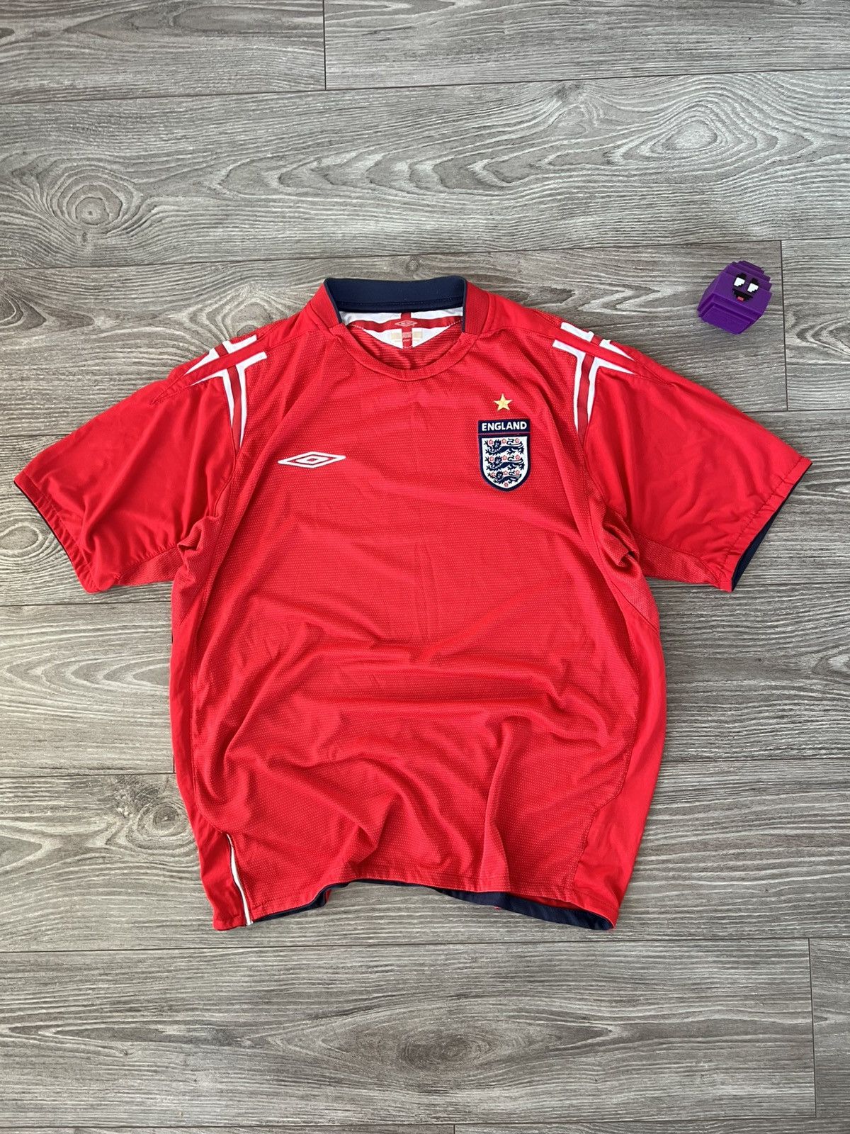 Umbro ‼️VINTAGE 2004/06‼️Umbro England Team Football Official Tee Size US XL / EU 56 / 4 - 7 Thumbnail
