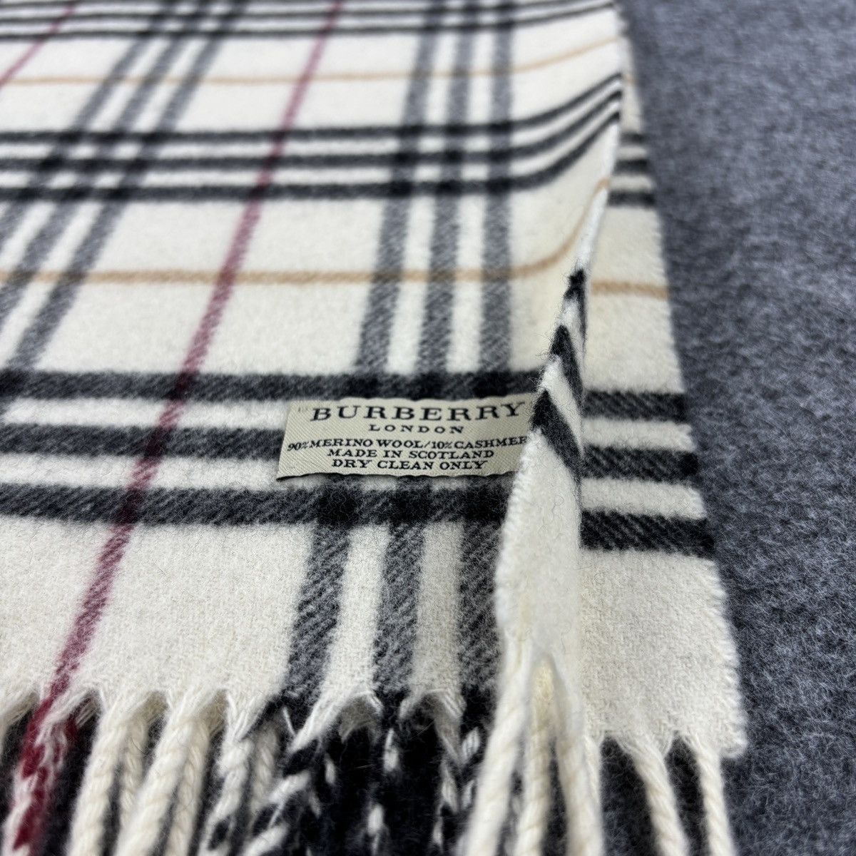 Burberry Burberry Scarf # D732 # Muffler # Neckwear # Nova Check Size ONE SIZE - 5 Thumbnail