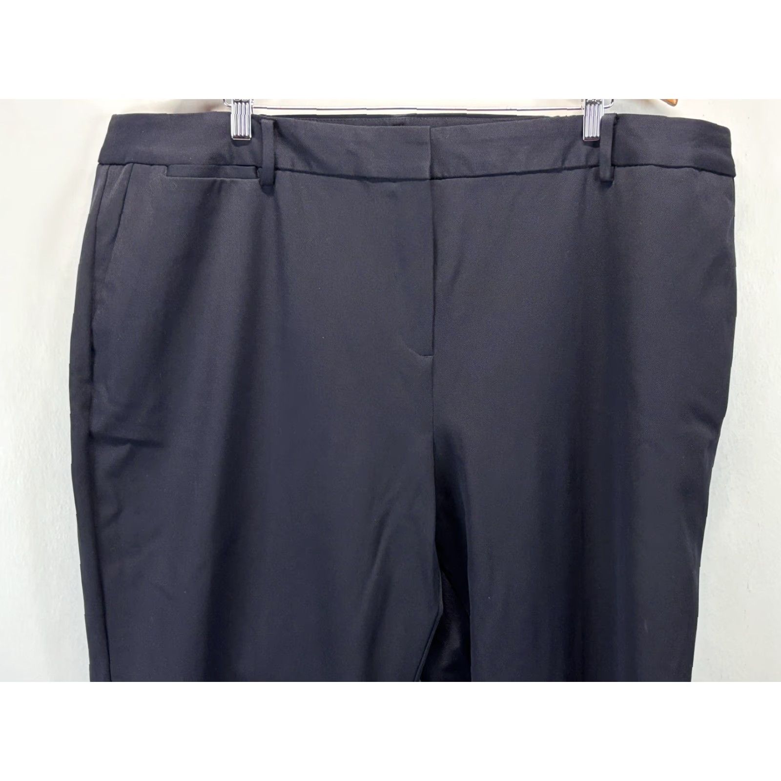 Talbots VINTAGE? Talbots Barely Boot Pants 24W Plus Navy Career Capsule Women Pants Bootcut Blue 24W Talbots Dress Pants Women Mens? Size 42" / US 20 - 2 Thumbnail