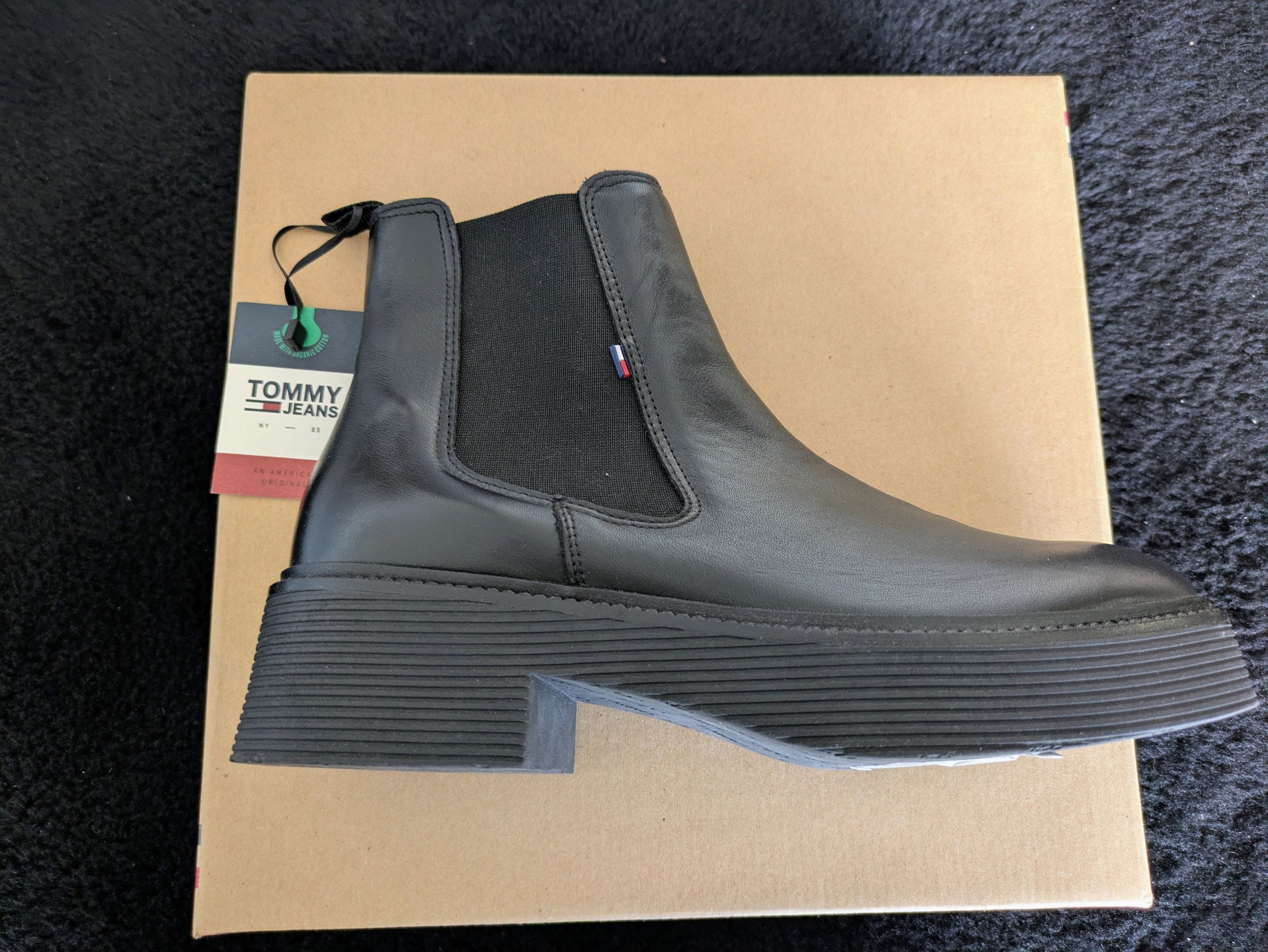 Tommy Hilfiger Bottines noires Tommy Hilfiger Size US 11 / IT 41 - 2 Thumbnail