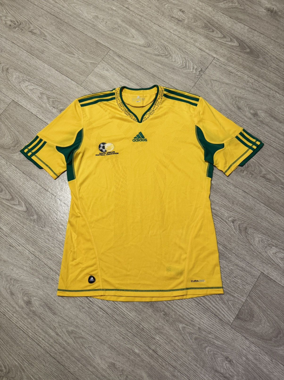Adidas 🔷Vintage Adidas South Africa 2010/11 Soccer jersey🔷 Size US M / EU 48-50 / 2 - 1 Thumbnail