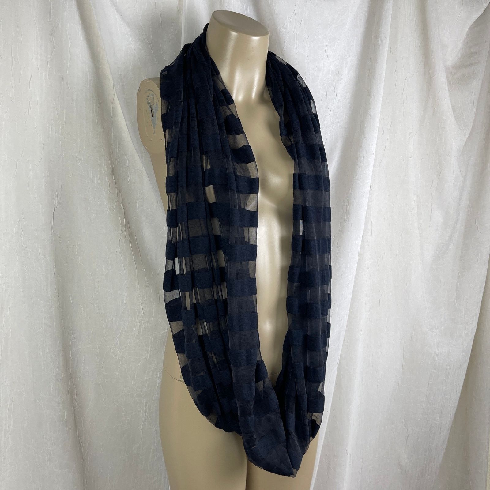 Steve Madden Steve Madden Sheer Striped Infinity Scarf Semi-Sheer Snood Size ONE SIZE - 5 Thumbnail