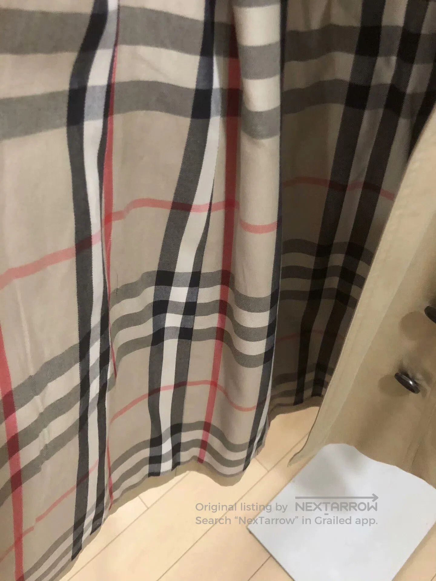 Burberry Burberry Beige Classic Check Coat. Size XL / US 12-14 / IT 48-50 - 6 Thumbnail