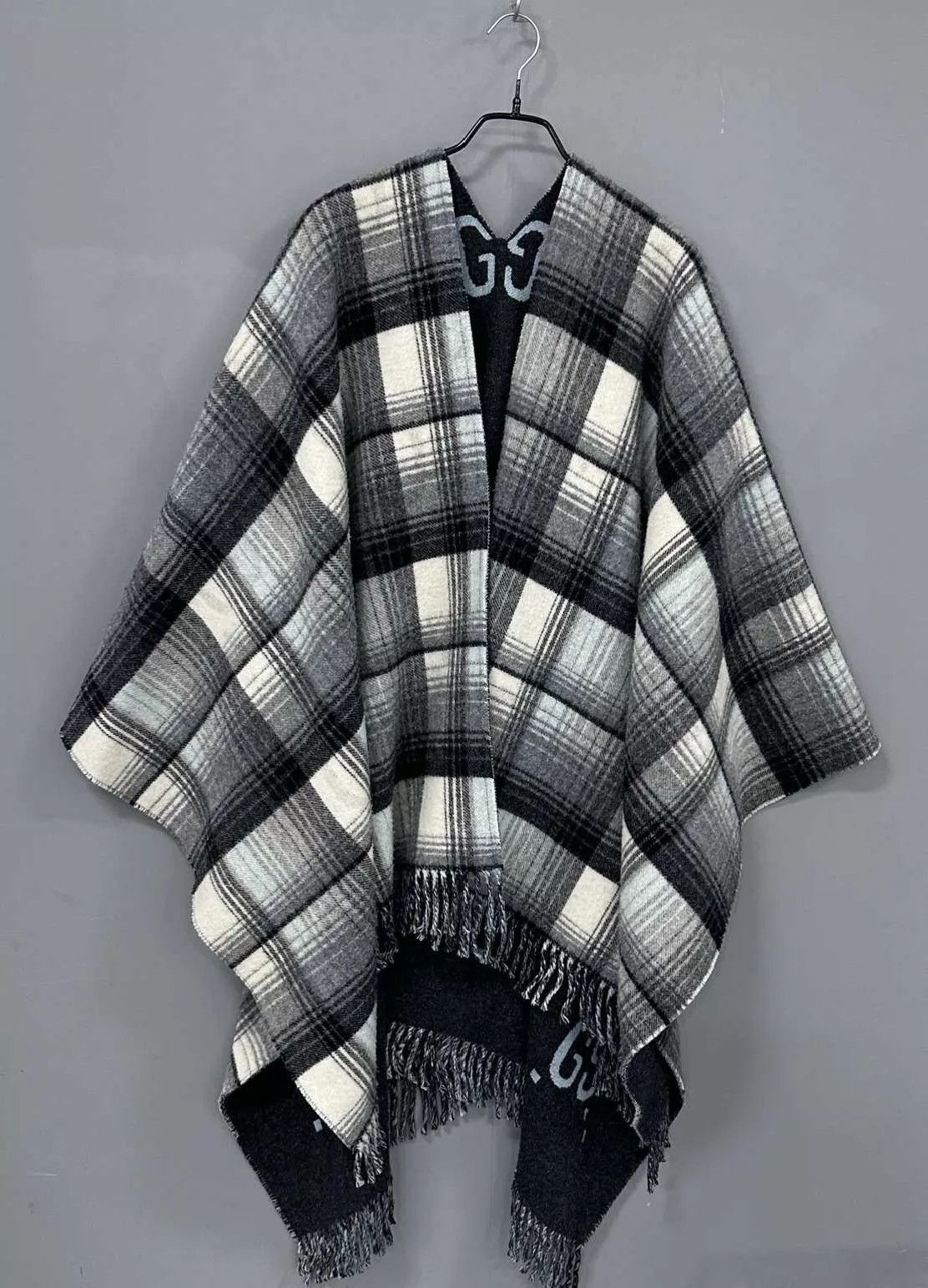 Gucci GUCCI GG monogram all-over check double-sided scarf Size ONE SIZE - 4 Thumbnail