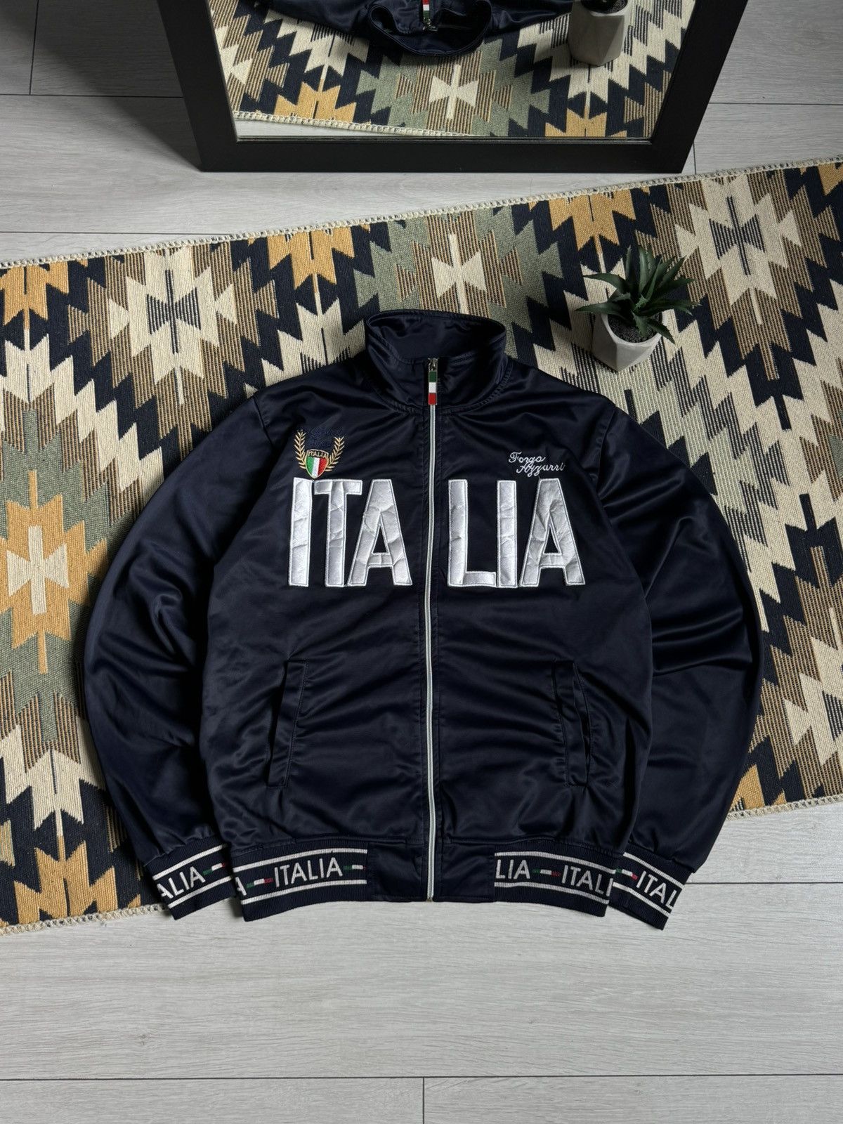 Vintage Vintage Italia Y2K Logo Track Jacket Size US M / EU 48-50 / 2 - 1 Thumbnail
