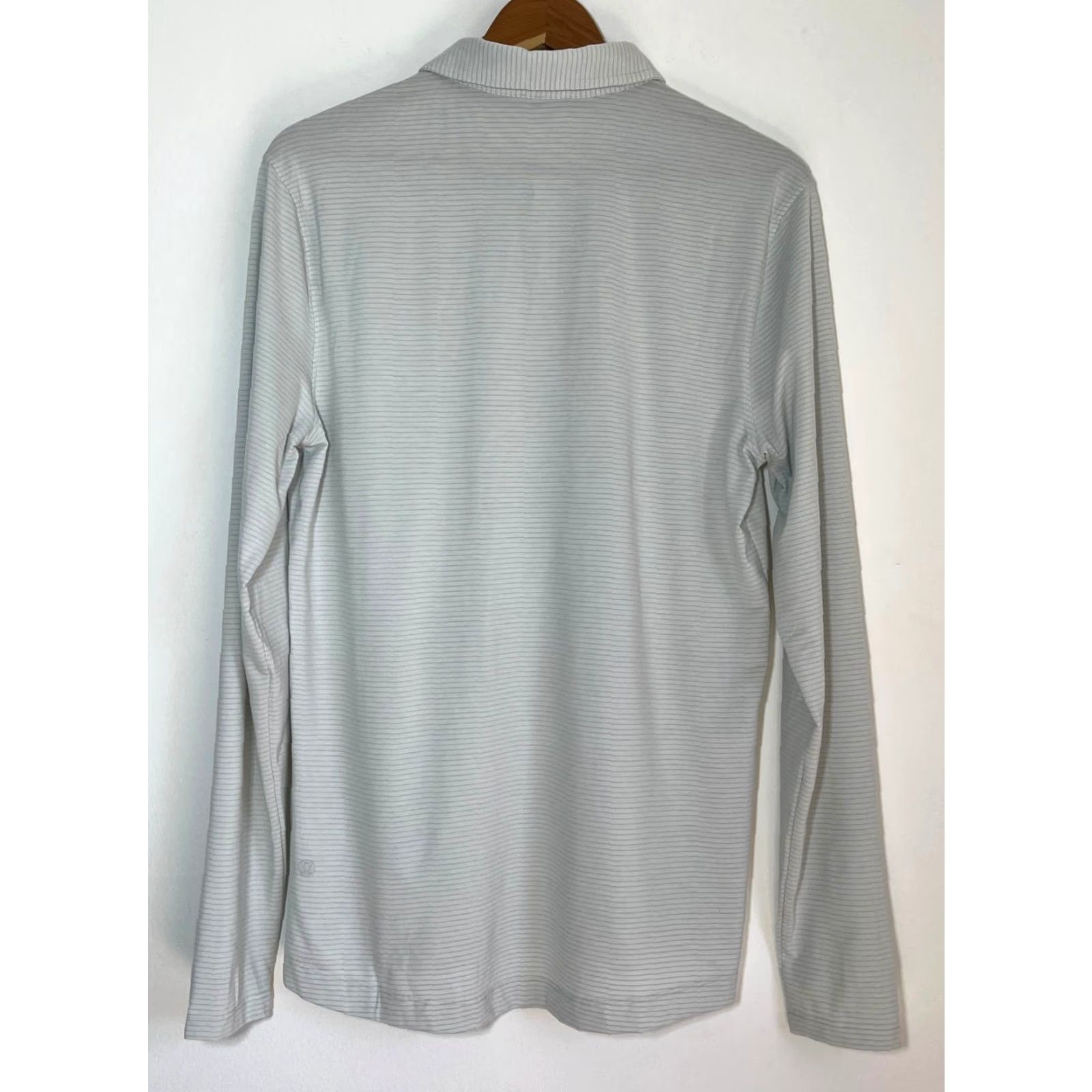 Lululemon Lululemon Men’s Long Sleeve Polo Shirt Striped Sz M Light Green logo Regular Fit Shirt Adults Mens Size US M / EU 48-50 / 2 - 2 Thumbnail