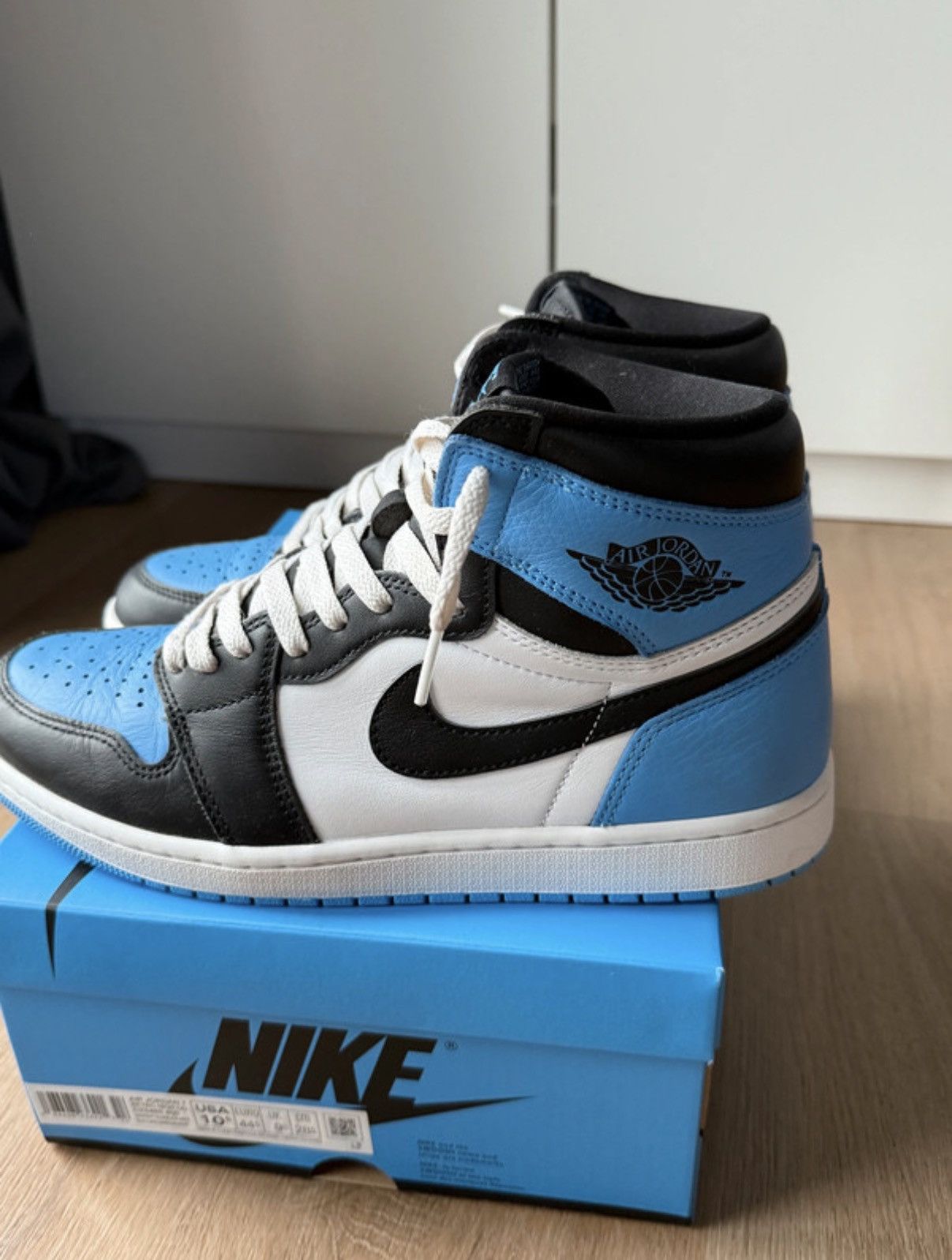 Jordan Brand Jordan 1 unc toe Size US 10.5 / EU 43-44 - 3 Thumbnail