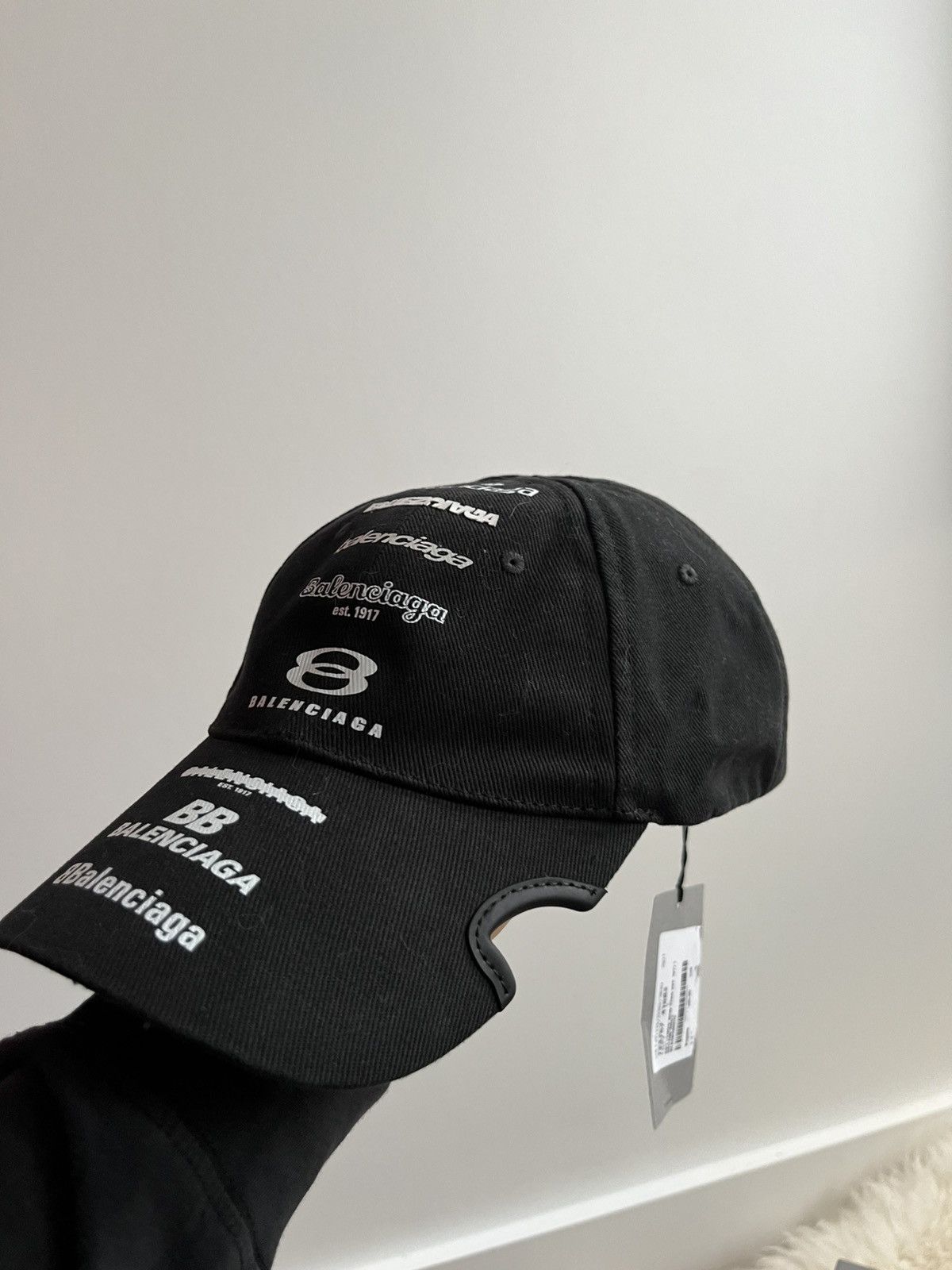 Balenciaga Balenciaga cap lunar new year Size ONE SIZE - 1 Thumbnail