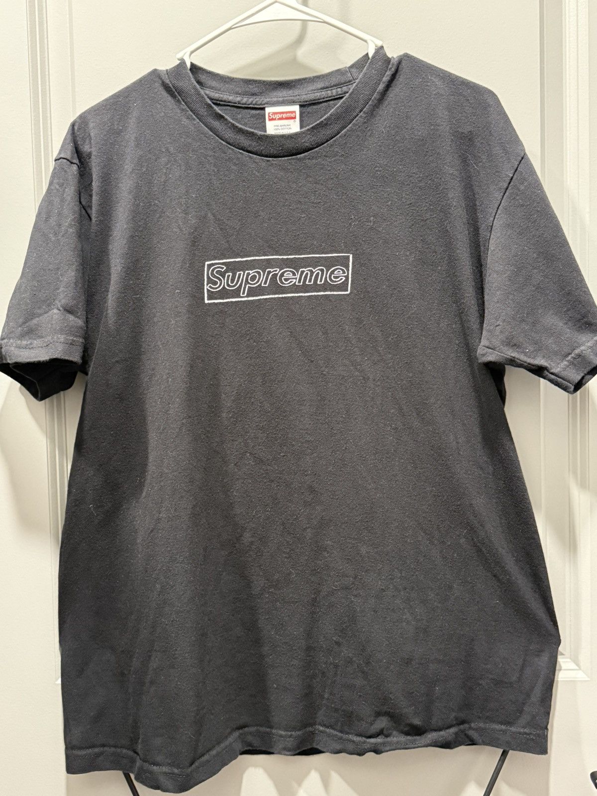 Kaws × Supreme Supreme x kaws box logo tshirt Size US M / EU 48-50 / 2 - 2 Thumbnail