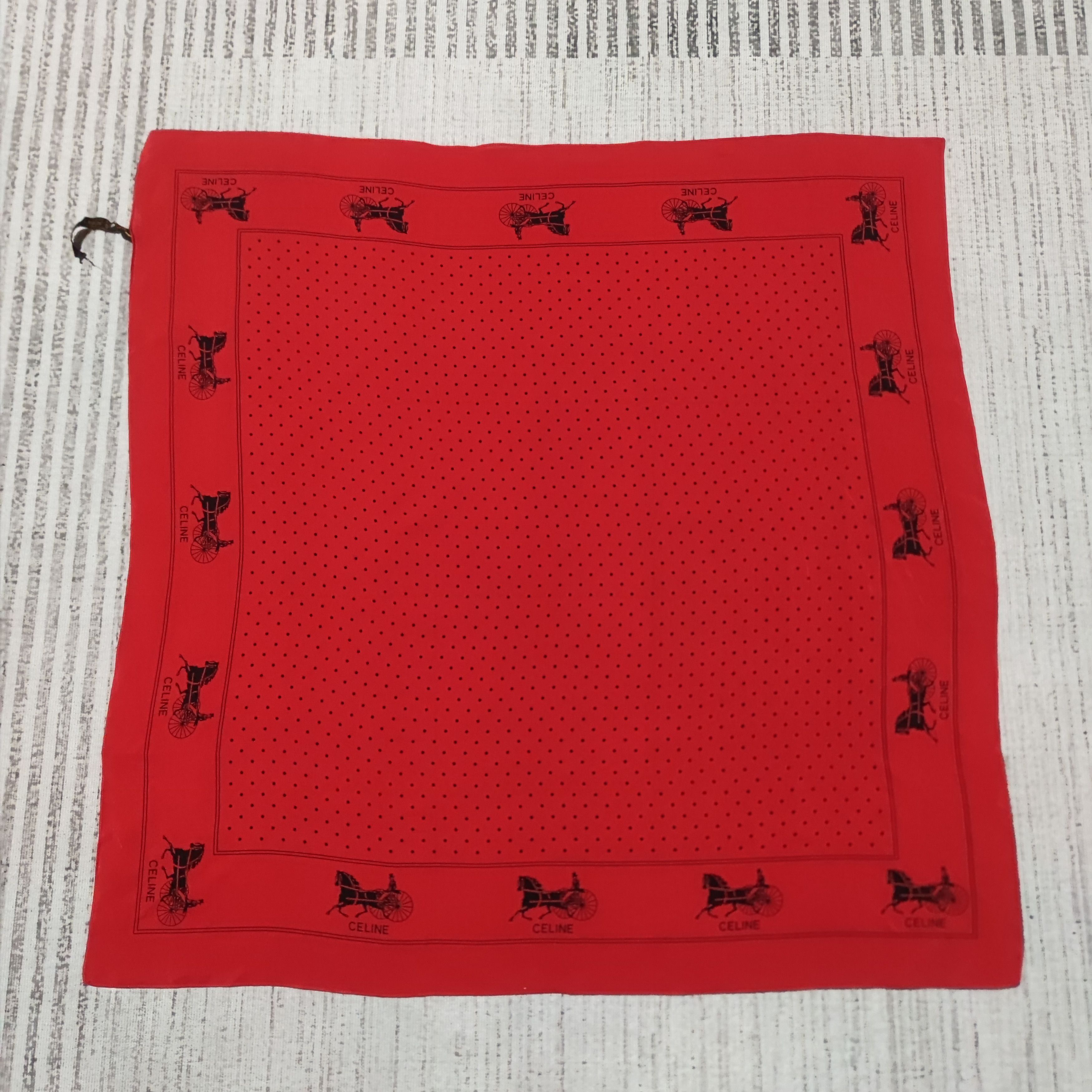 Celine CELINE SILK HANDKERCHIEF/TWILLY MADE IN ITALY Size ONE SIZE - 1 Thumbnail