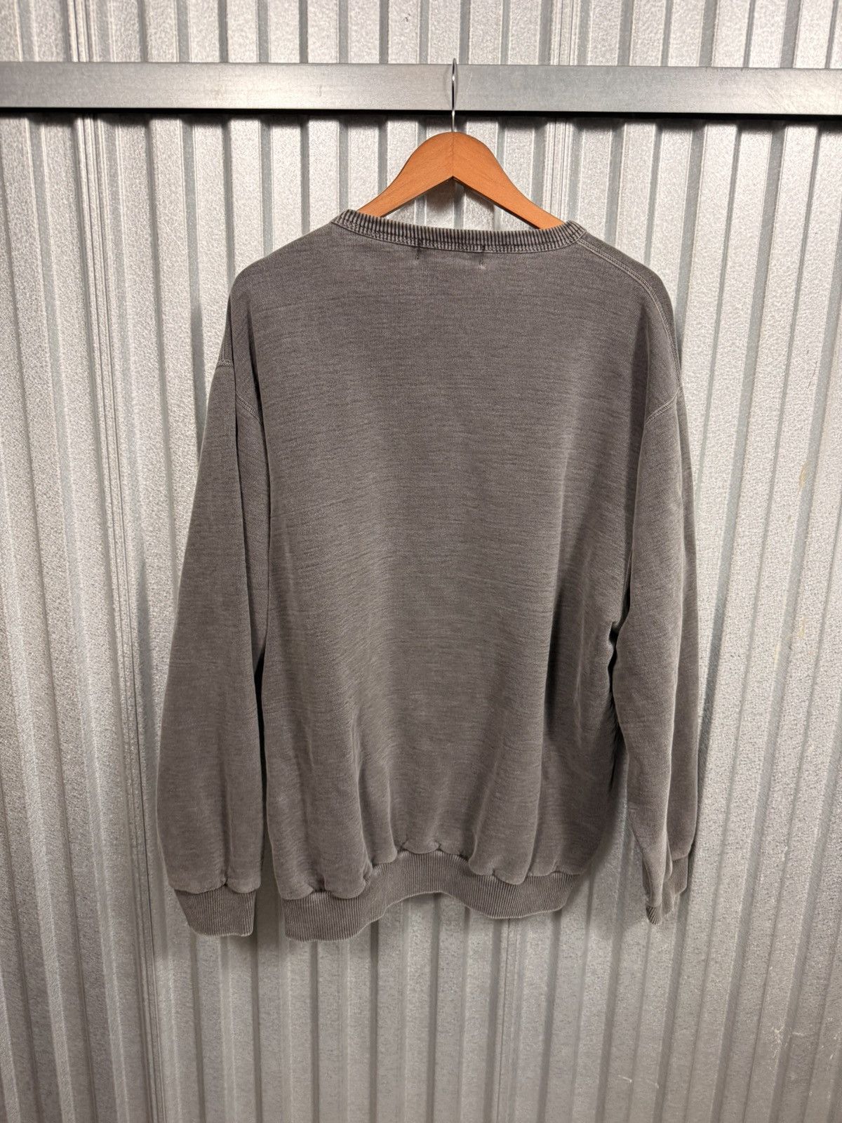 Windriver Vintage Wind River Ash Gray Faded Crewneck Size US XL / EU 56 / 4 - 8 Thumbnail