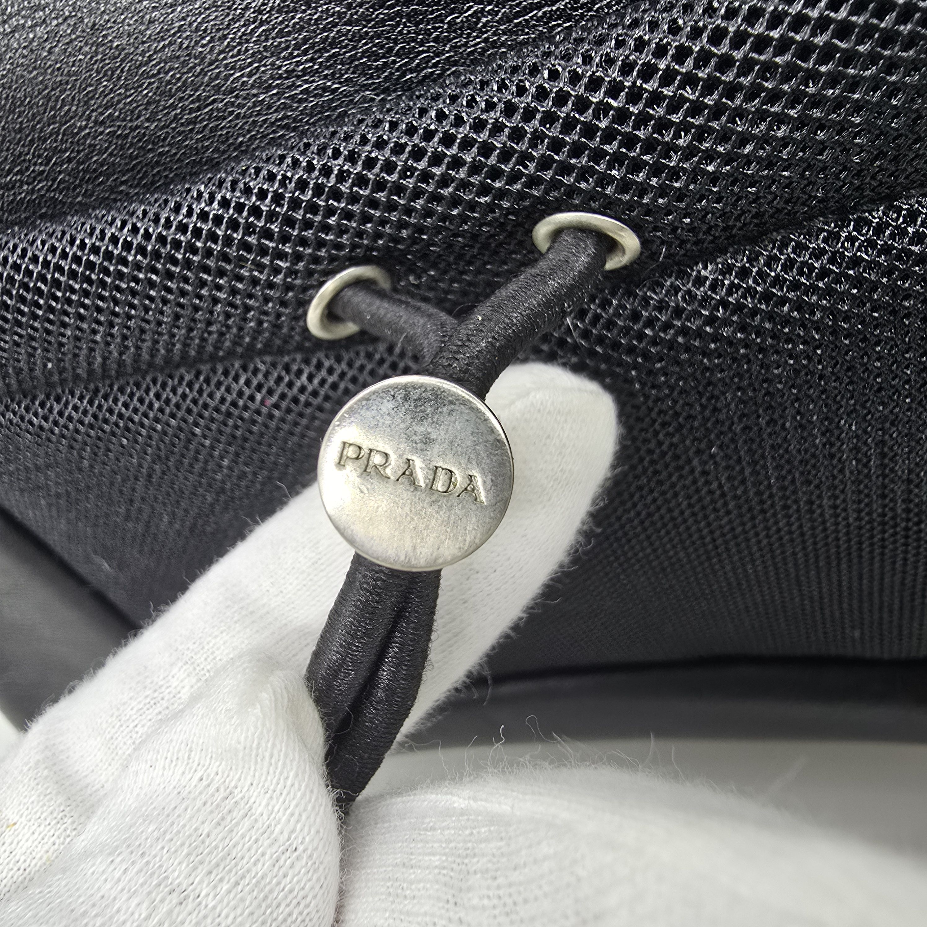 Prada Prada - AW99 Mesh Pocket Leather Handbag Size ONE SIZE - 10 Thumbnail
