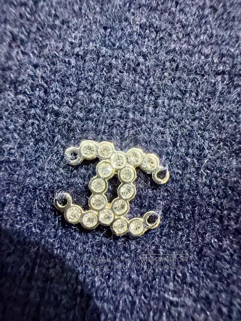 Chanel Chanel 23N coco neige ski series sweater Size XS / US 0-2 / IT 36-38 - 2 Thumbnail