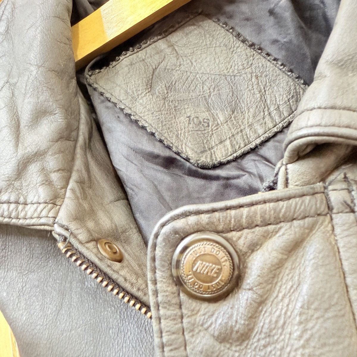 Nike Nike Vintage leather jacket 20th anniversary Size US XL / EU 56 / 4 - 3 Thumbnail