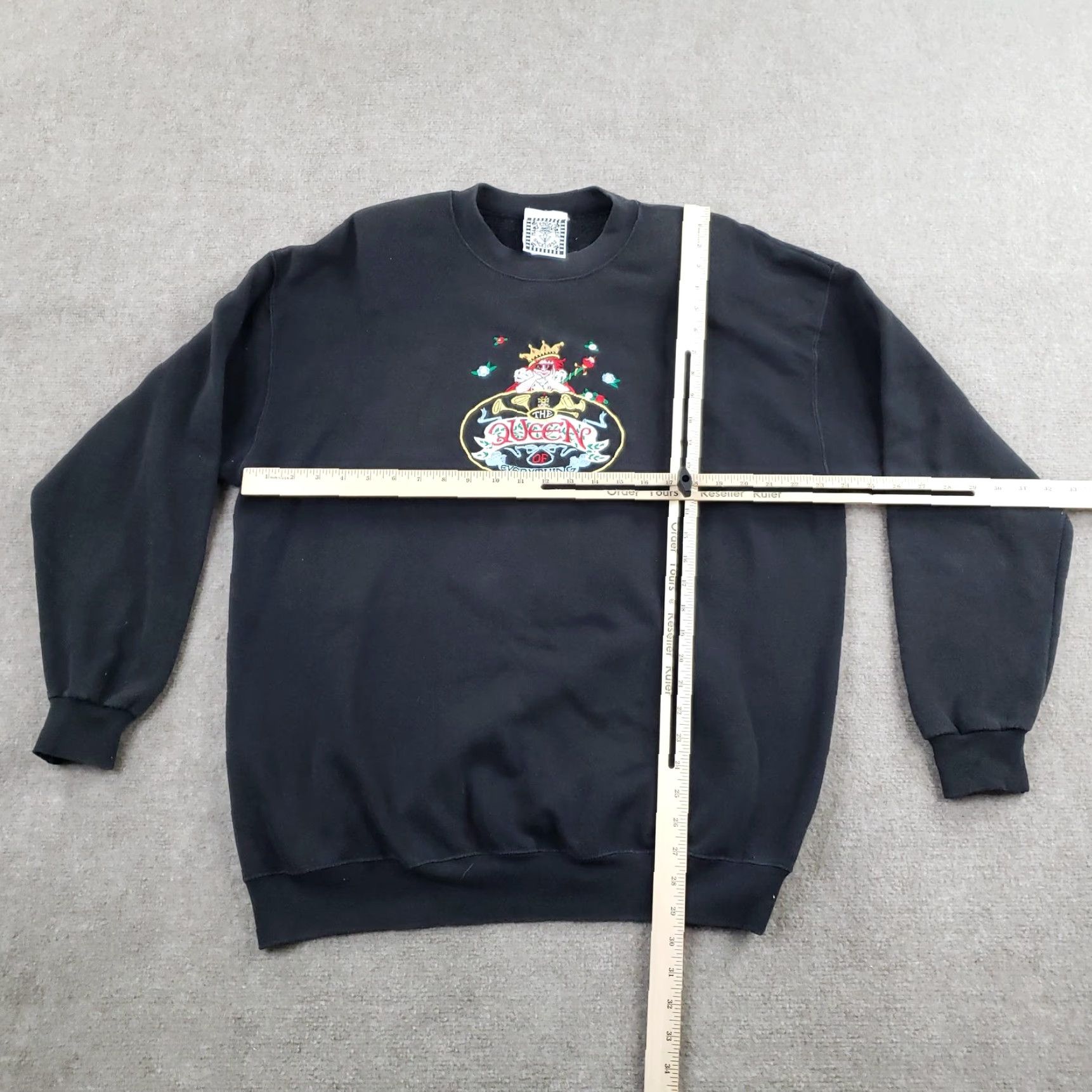 Vintage VINTAGE Mary Engelbreit Sweatshirt Womens XL Black Crewneck Queen of Everything Size XL / US 12-14 / IT 48-50 - 2 Thumbnail