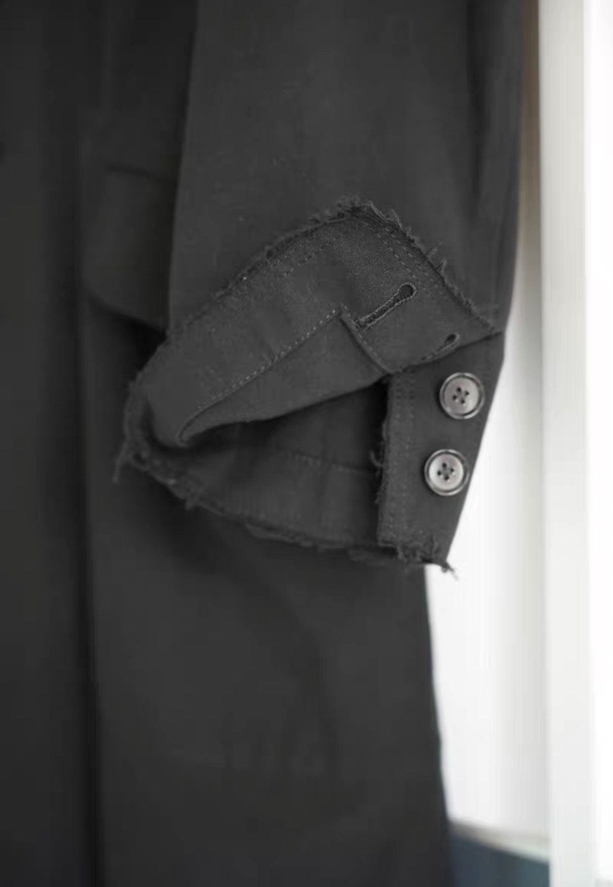 Yohji Yamamoto Yohji Yamamoto 10ss Bankruptcy Raw Edge Coat K4 Size US M / EU 48-50 / 2 - 5 Thumbnail