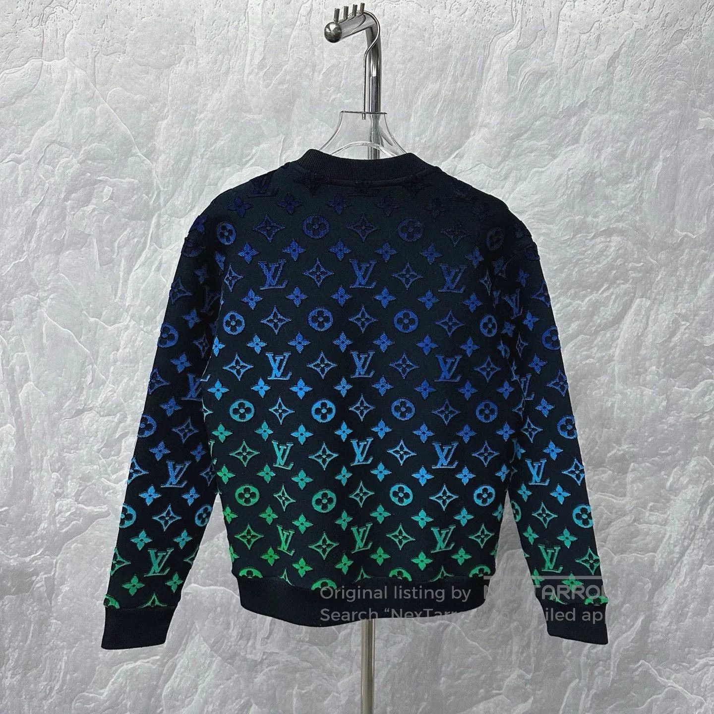 Louis Vuitton louis vuitton gradient print sweatshirt XXL. Size US XXL / EU 58 / 5 - 4 Thumbnail