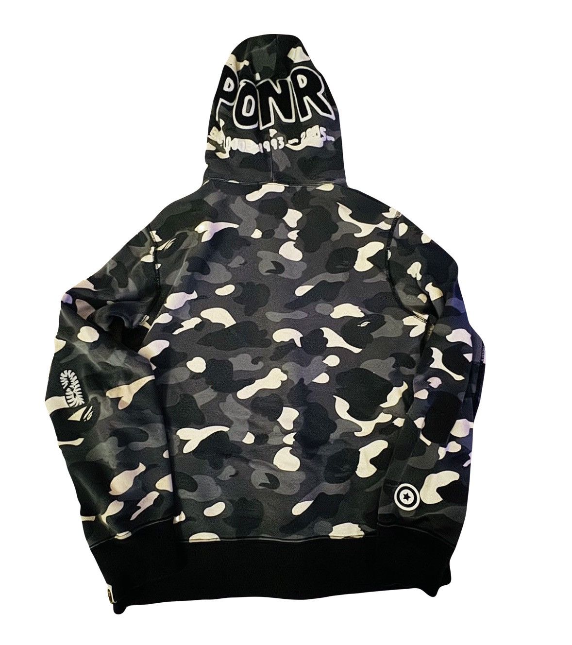 Bape CITY CAMO 2ND SHARK FULL ZIP HOODIE Size US L / EU 52-54 / 3 - 2 Thumbnail