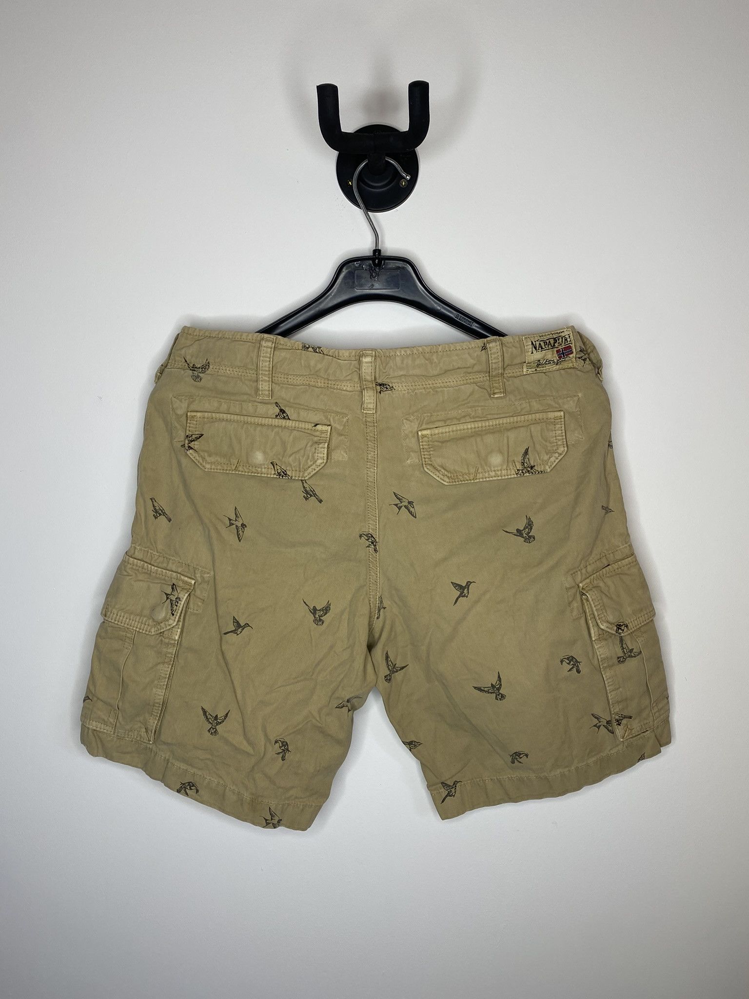Napapijri NAPAPIJRI CARGO SHORTS MENS HIKING WALKING FISHING NORWAY Size US 31 - 2 Thumbnail
