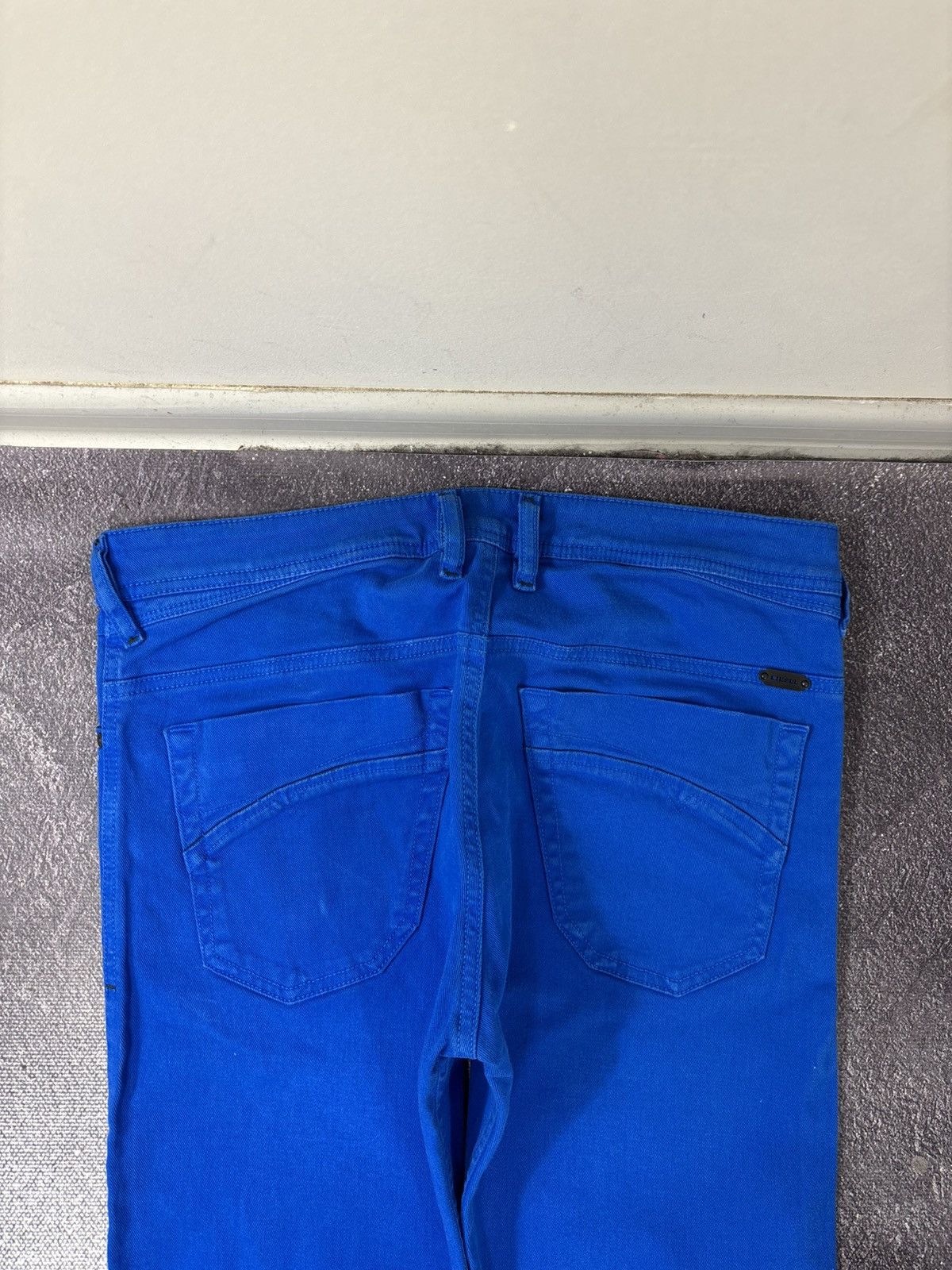 Diesel Diesel Iakop Regular Slim Tapered NWT Men’s Blue Denim Jeans Size US 30 / EU 46 - 18 Thumbnail
