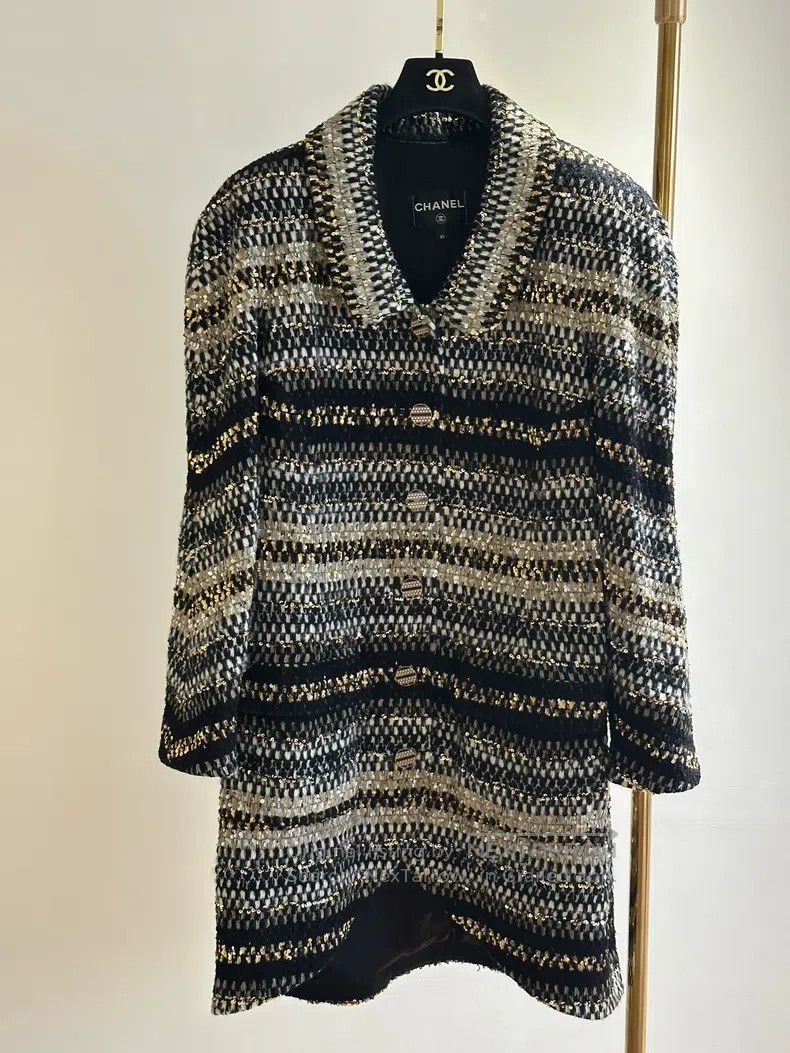 Chanel Chanel Size50 Egyptian series jacket Size XL / US 12-14 / IT 48-50 - 1 Thumbnail